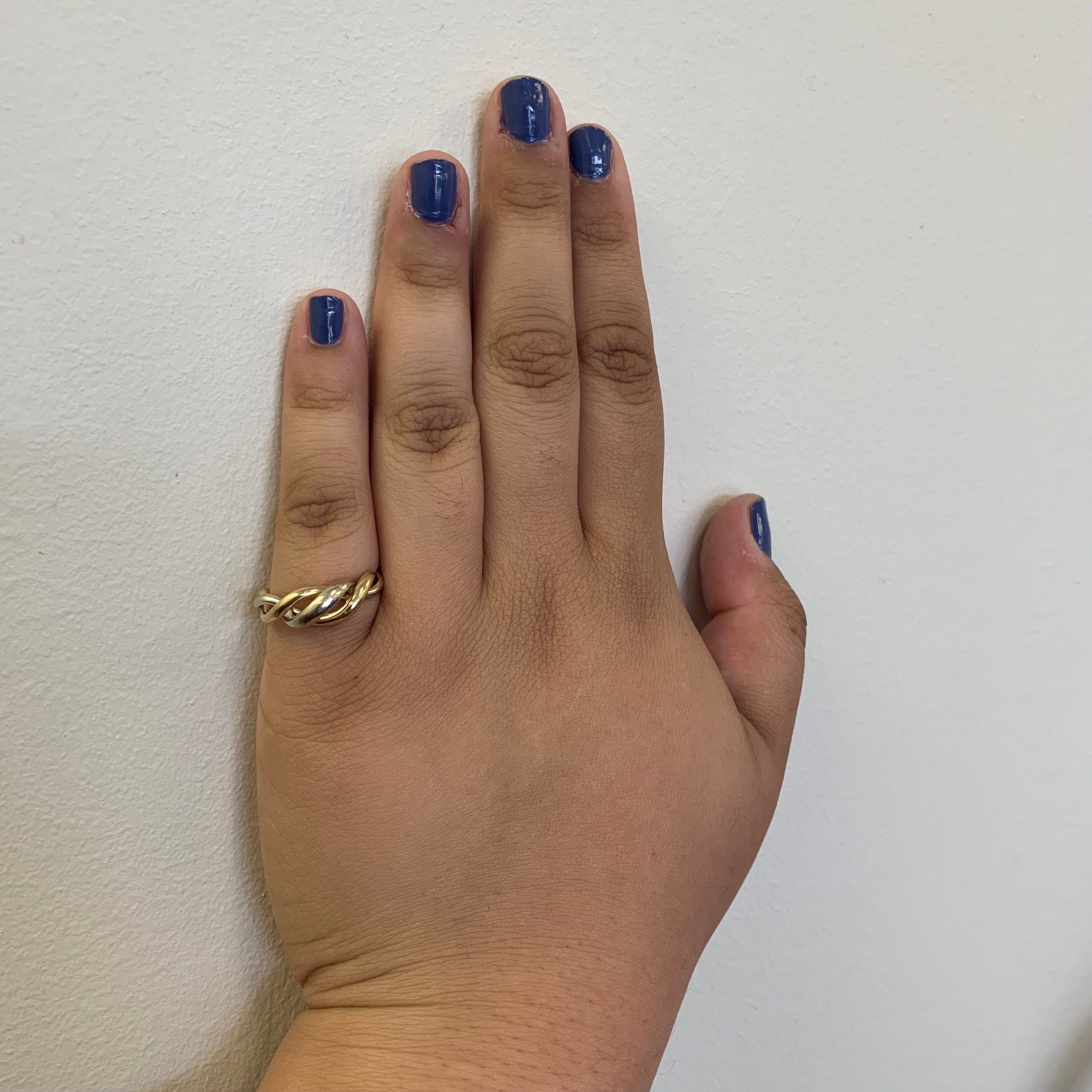 Two Tone Twisted Ring | SZ 6.75 |