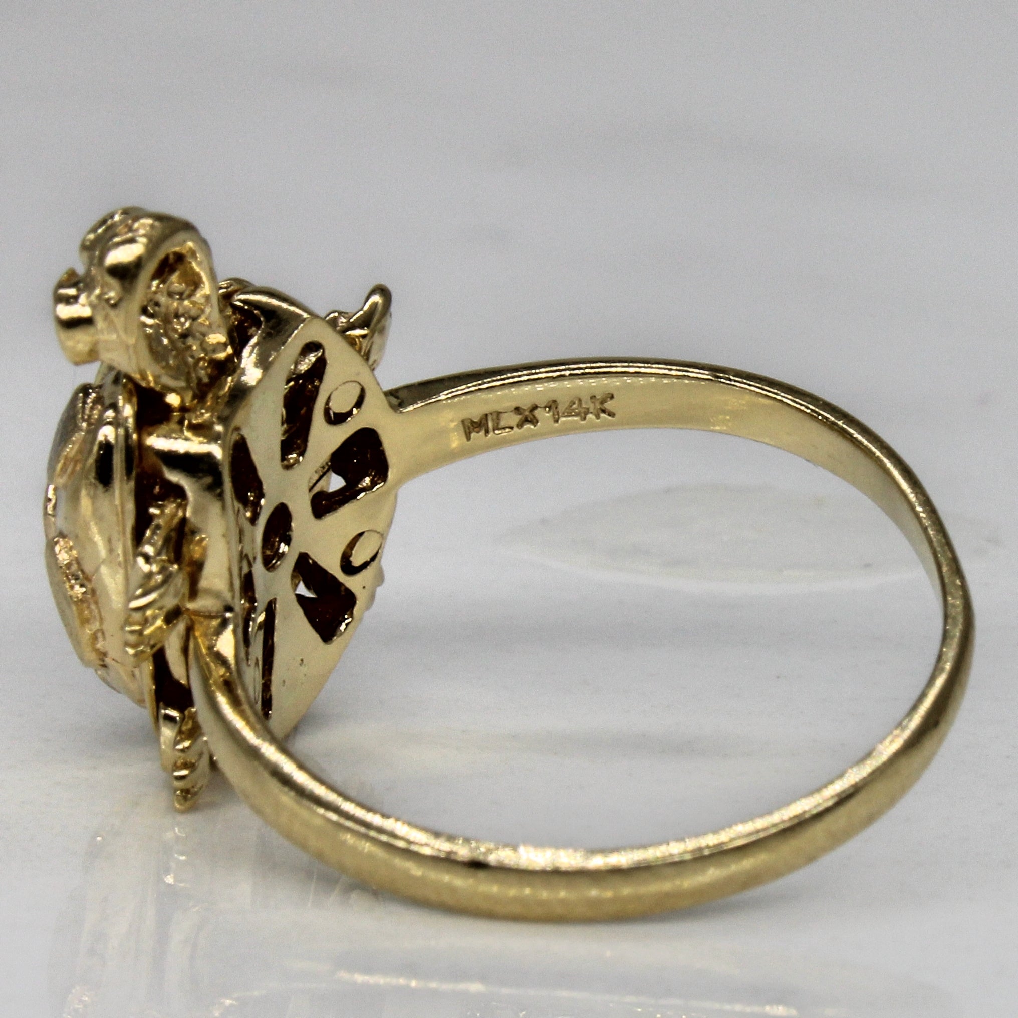 Synthetic Ruby Waddling Turtle Ring | 0.02ctw | SZ 5.75 |