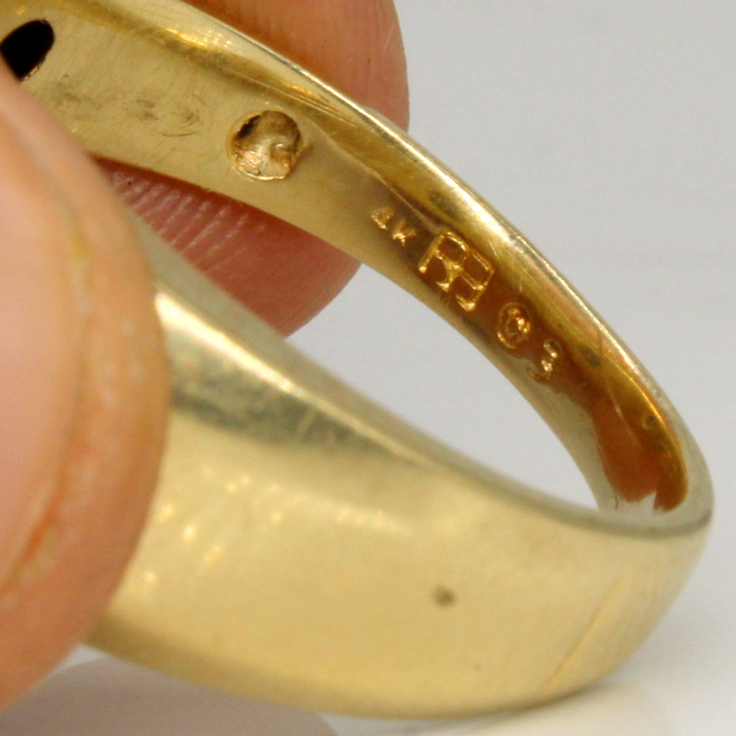 Channel Set Diamond Ring | 0.30ctw | SZ 10.5 |