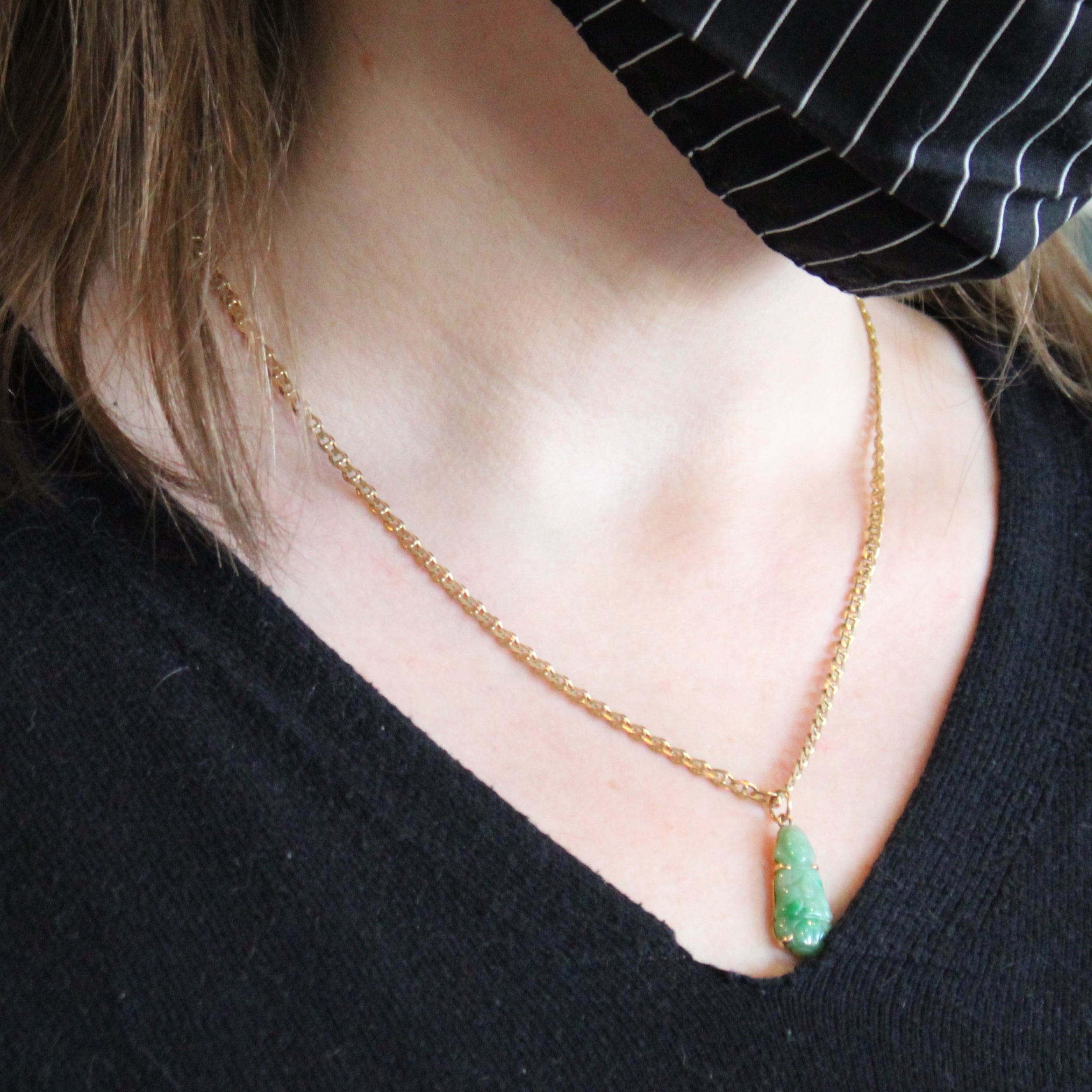Carved Jadeite Necklace | 8.00ct | 18" |
