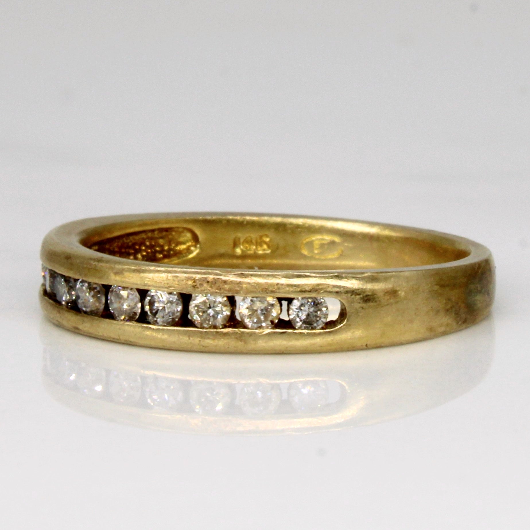 Channel Set Diamond Ring | 0.25ctw | SZ 7.5 |