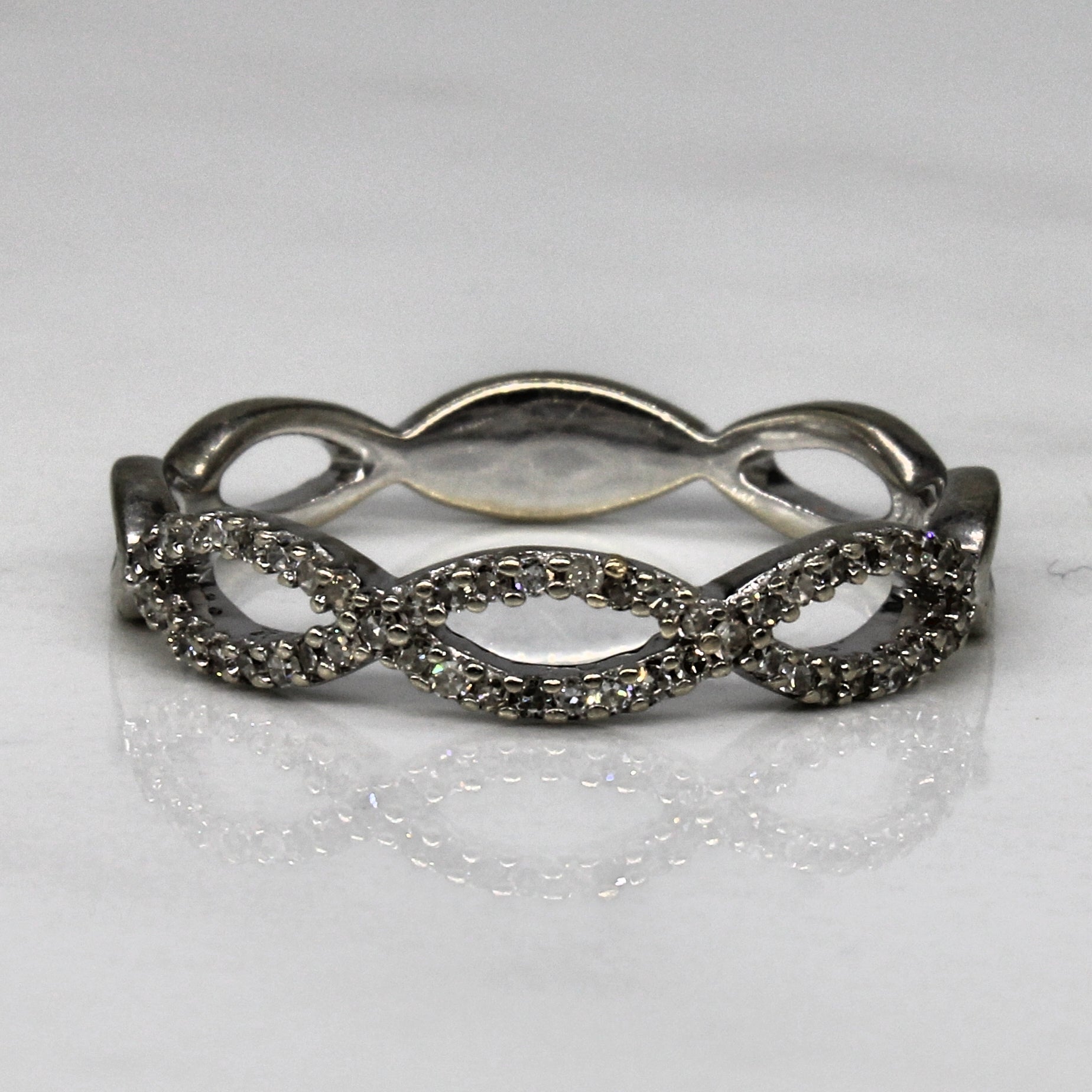 Diamond Infinity Ring | 0.15ctw | SZ 7 |