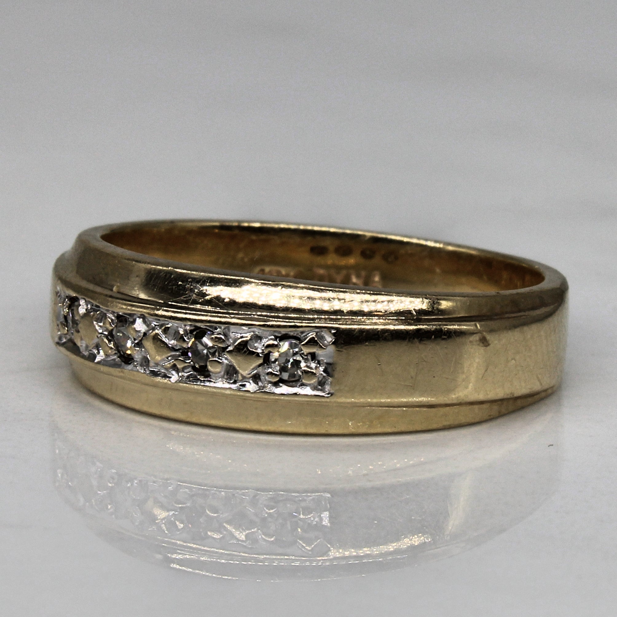 Yellow Gold Diamond Band | 0.06ctw | SZ 7.25 |