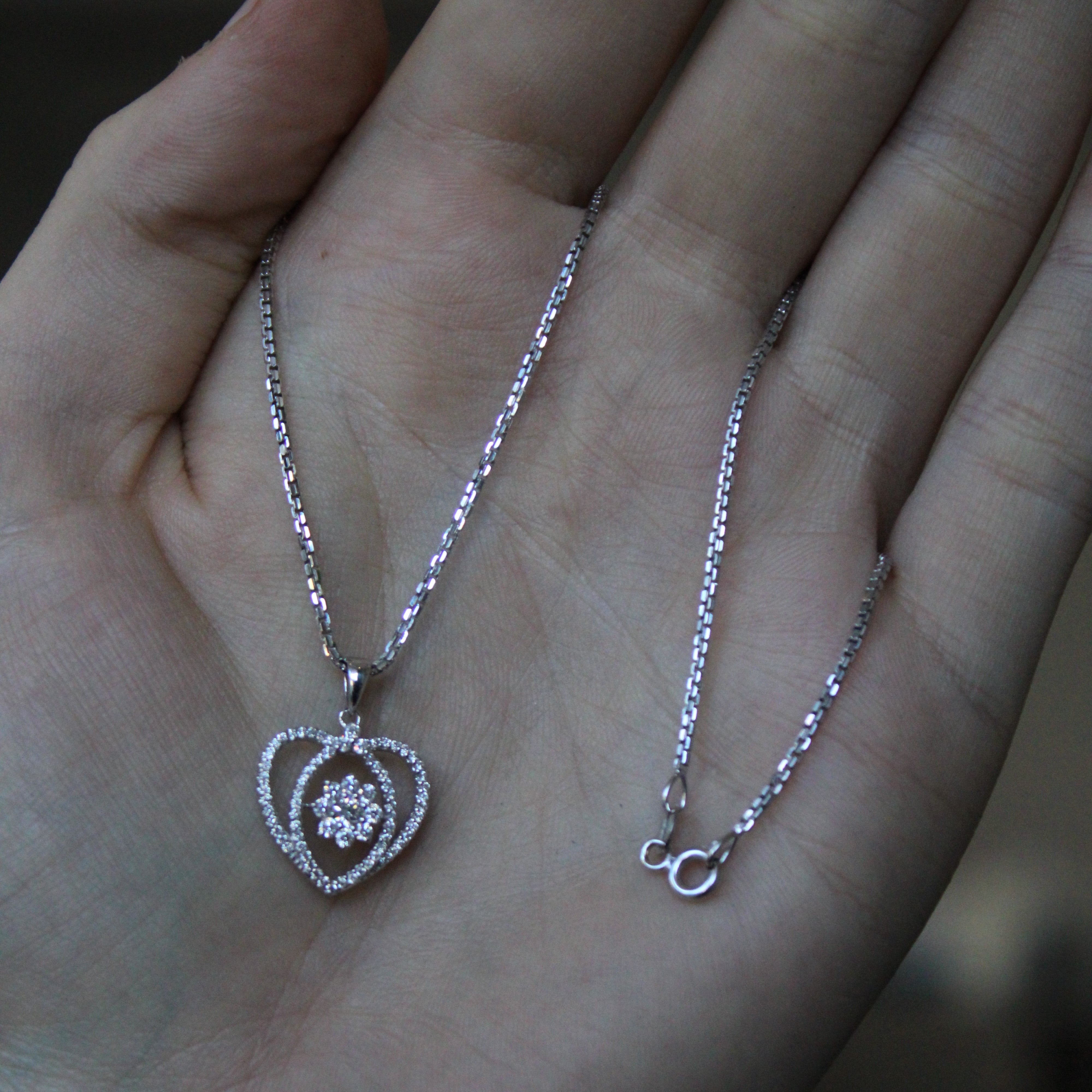 Diamond Cluster Heart Necklace | 0.50ctw | 18" |