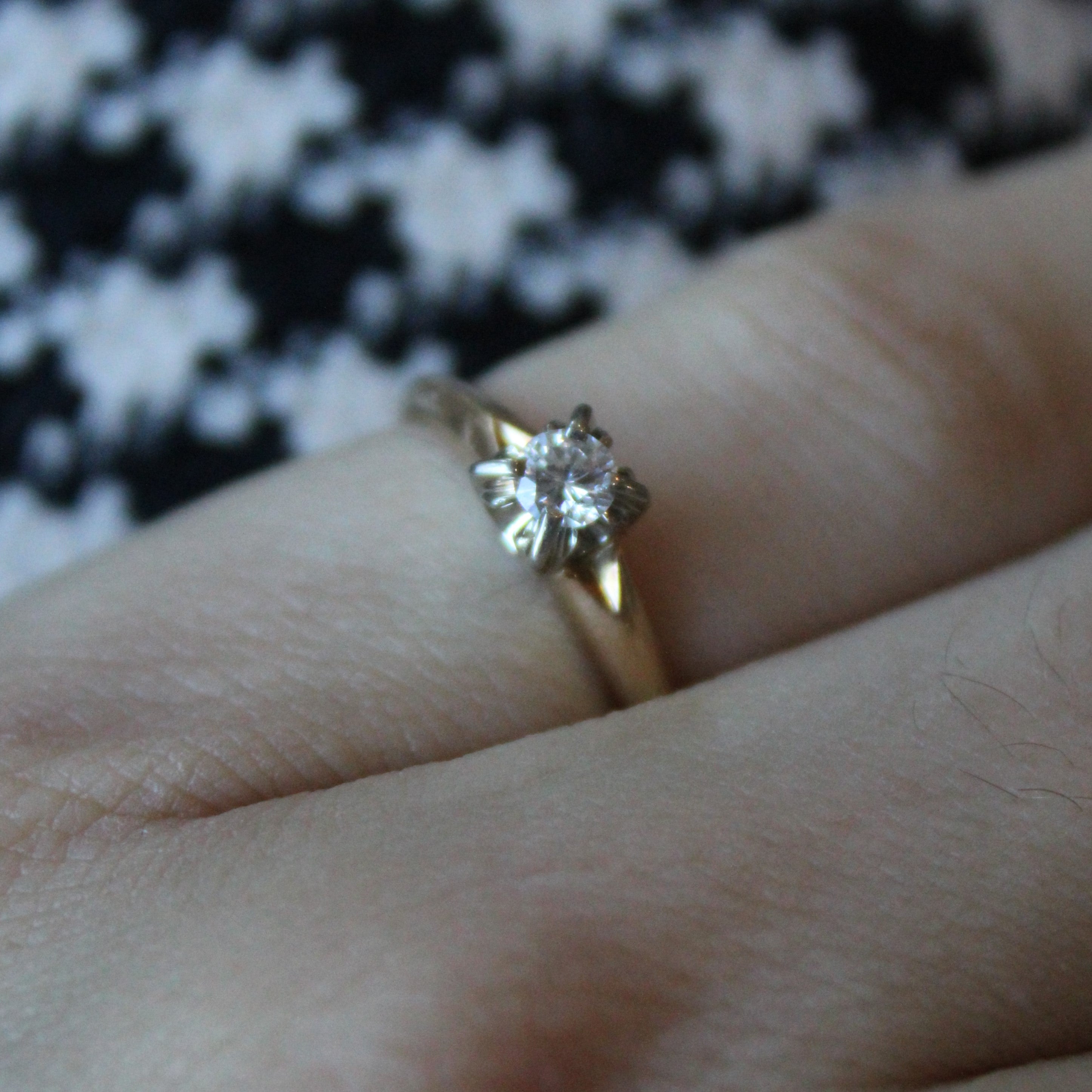 Diamond High Set Engagement Ring | 0.15ct | SZ 5 |