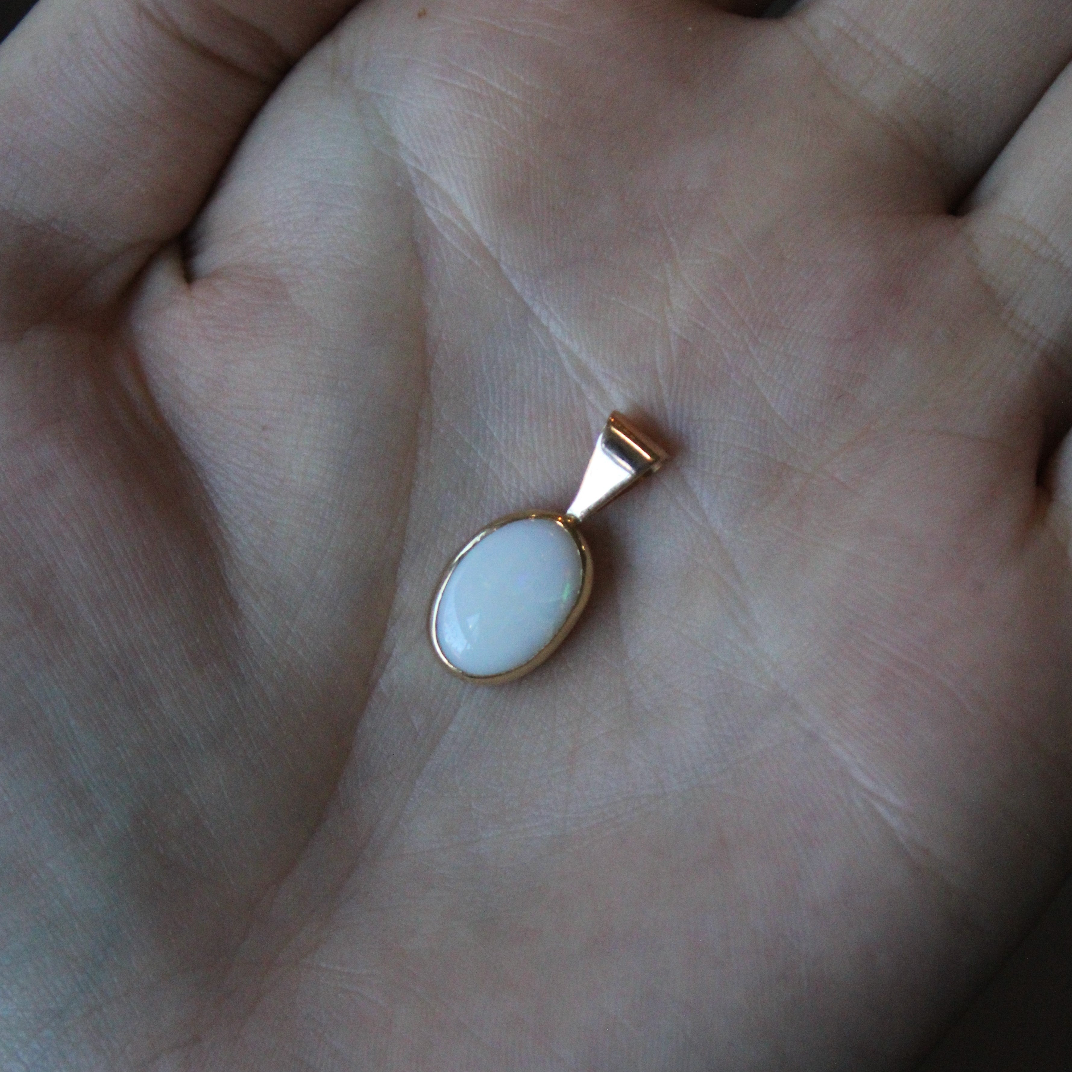 Bezel Set Opal Pendant | 2.30ct |