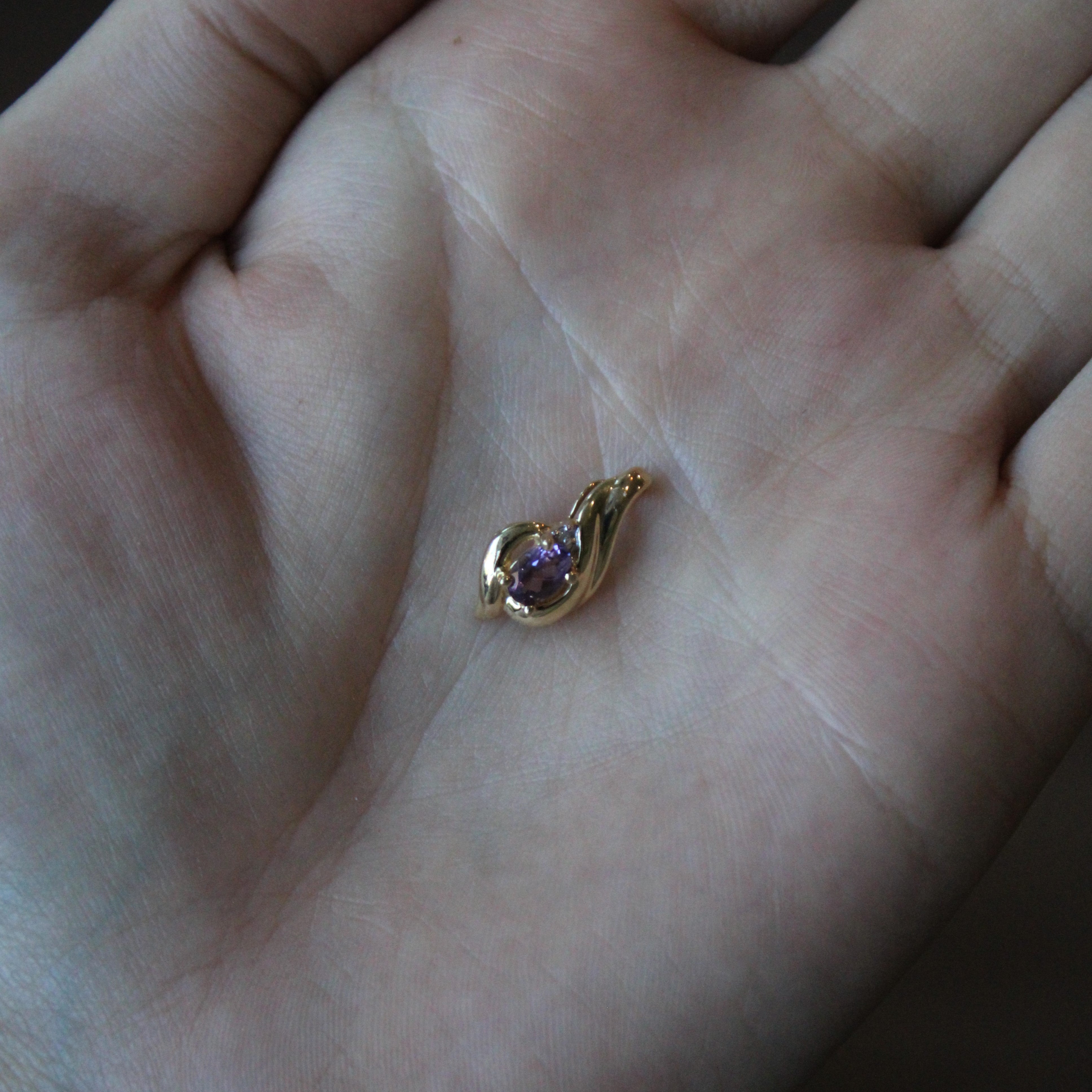 Amethyst & Diamond Pendant | 0.35ct, 0.01ct |