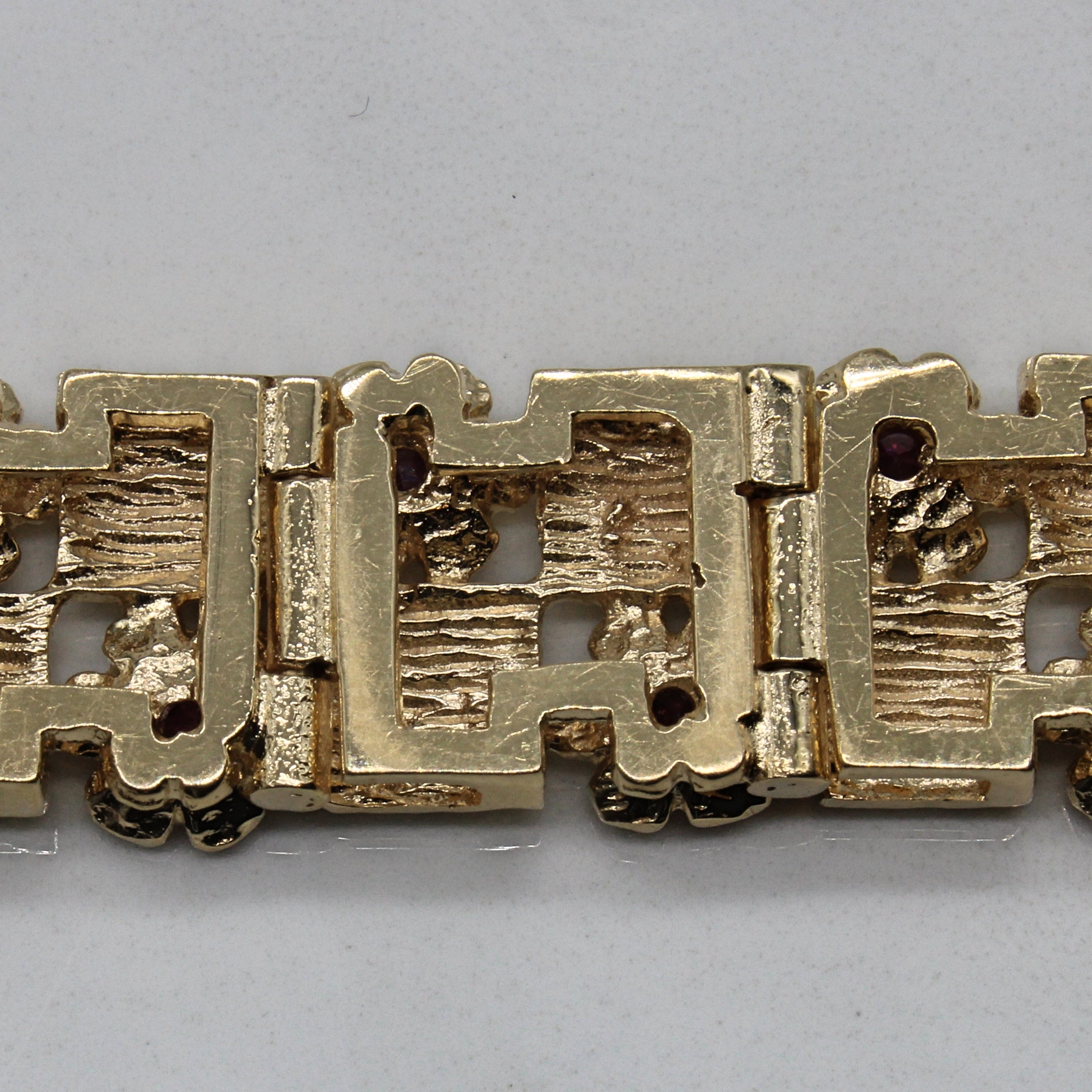 Austrian Crystal Floral Textured Link Bracelet | 0.09ctw | 7.5" |