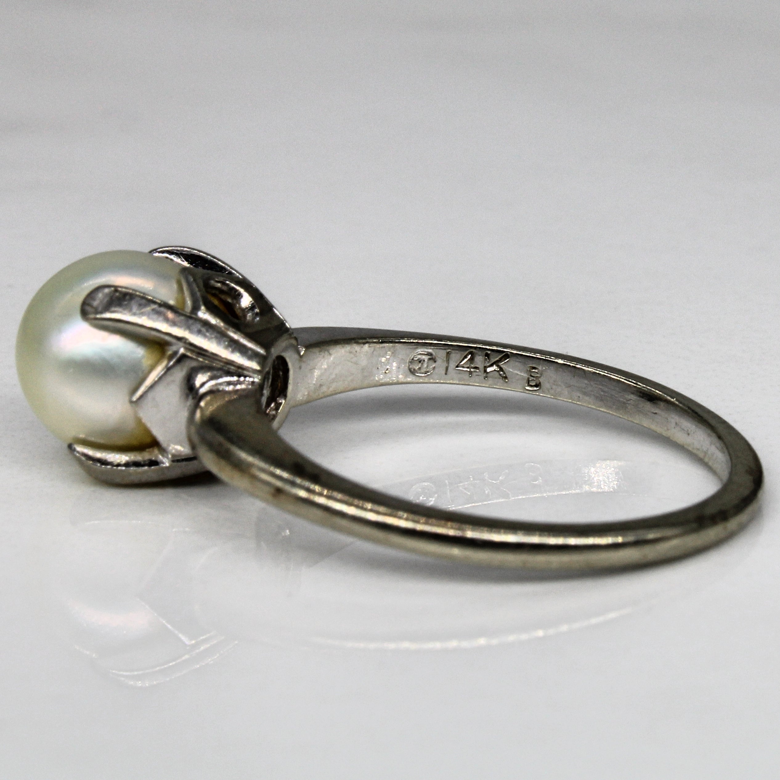 White Gold Pearl Solitaire Ring | SZ 7 |