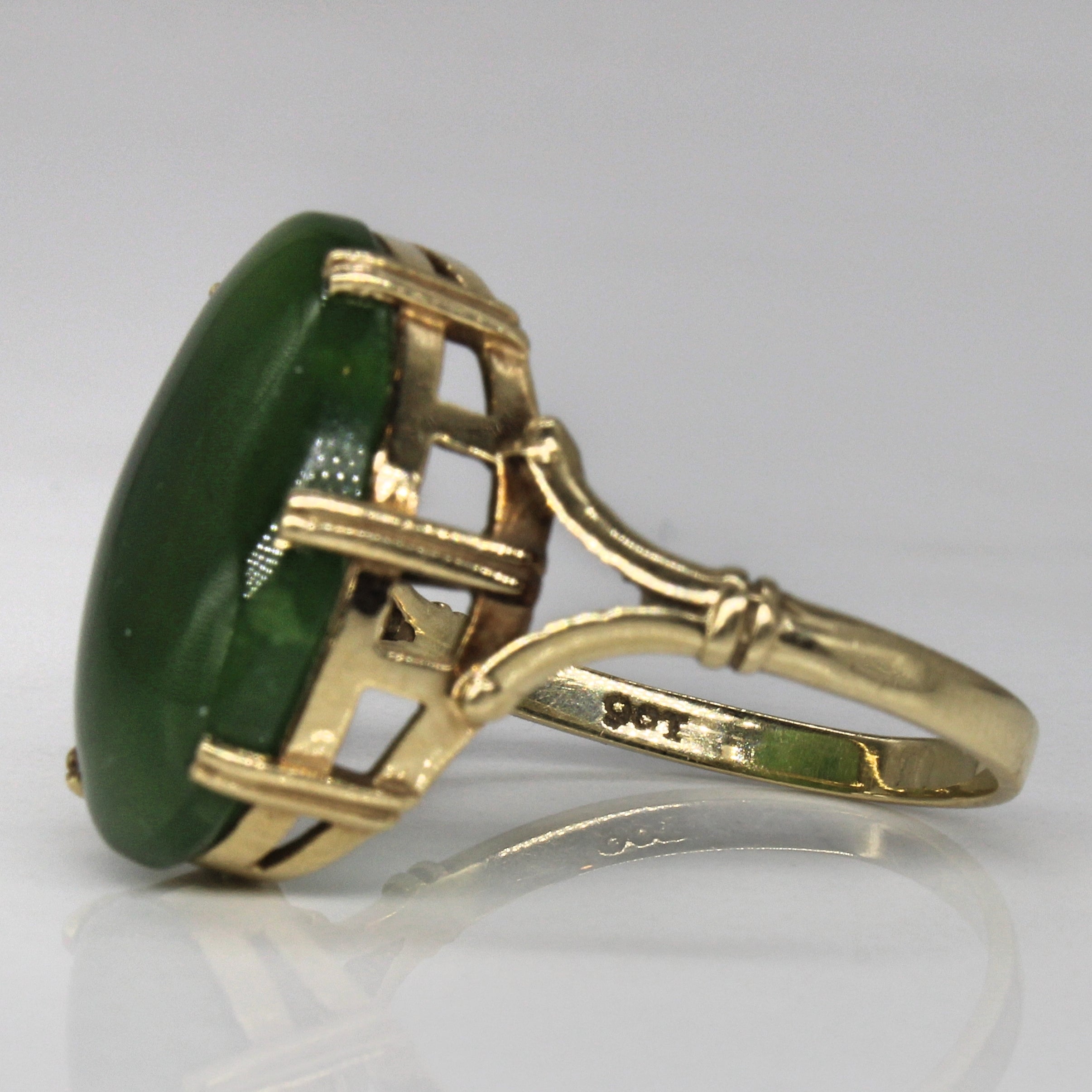 Nephrite Jade Cocktail Ring | 6.75ct | SZ 8.5 |