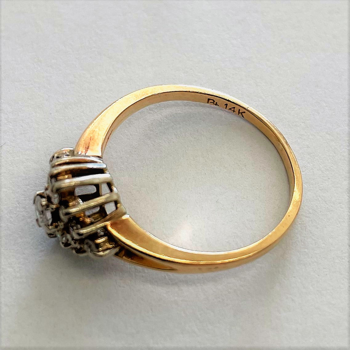 Split Shank Diamond Cluster Ring | 0.20ctw | SZ 5.5 |