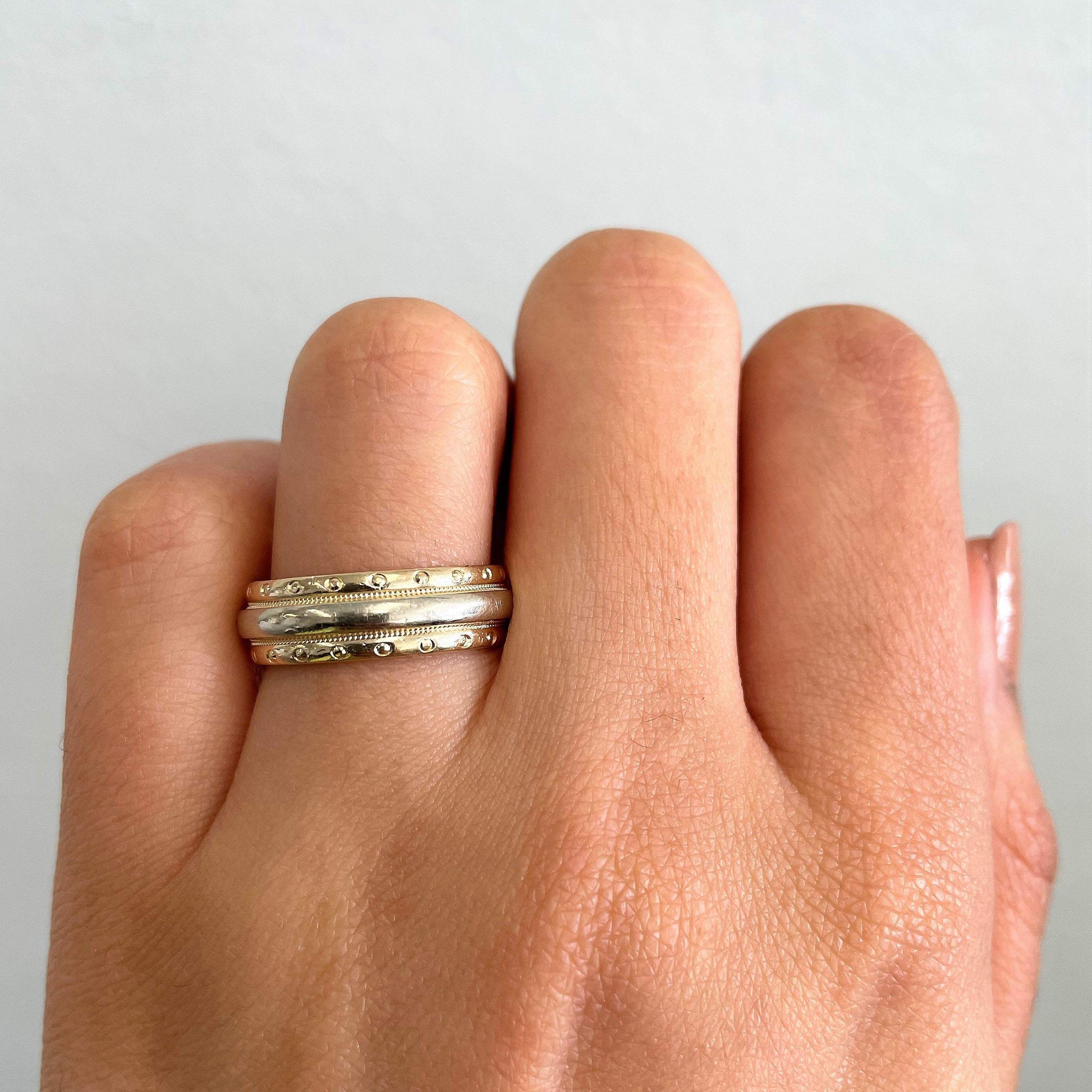 Milgrain Detailed Two Tone Gold Band | SZ 5.75 |