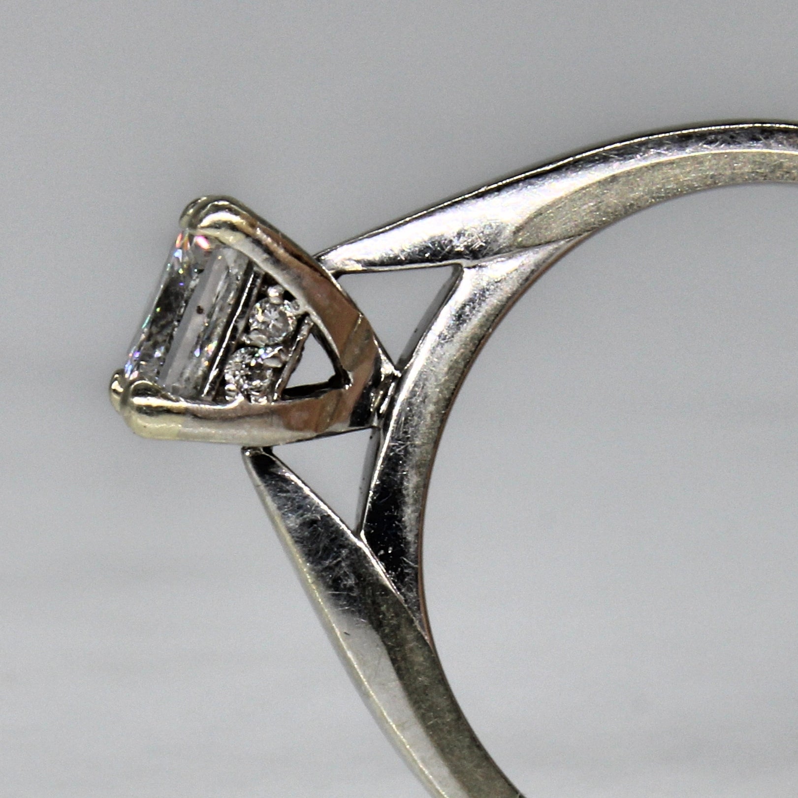 Princess Cut Diamond Engagement Ring | 0.75ctw | SZ 6 |