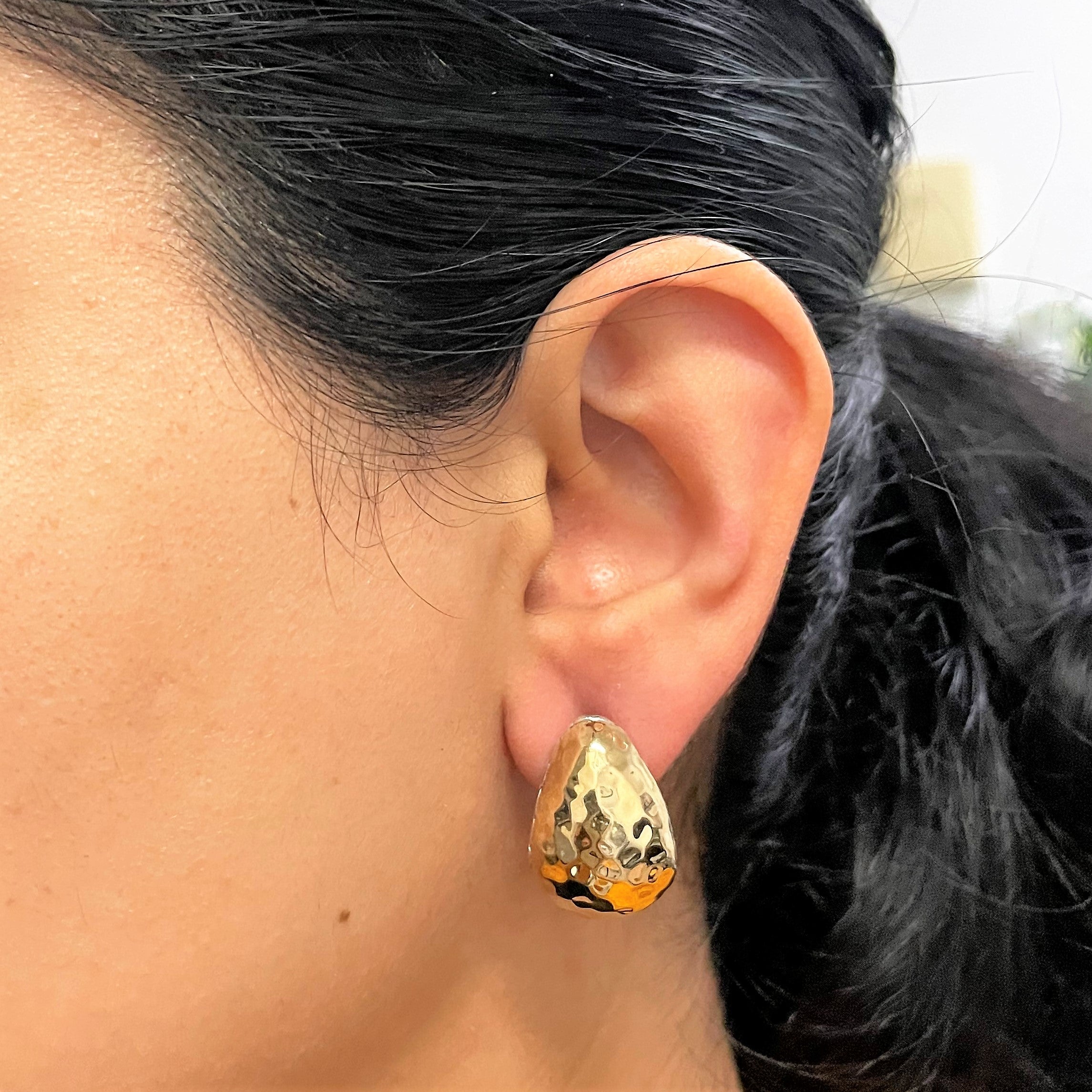 Mixed Metal Hammered Drop Earrings |