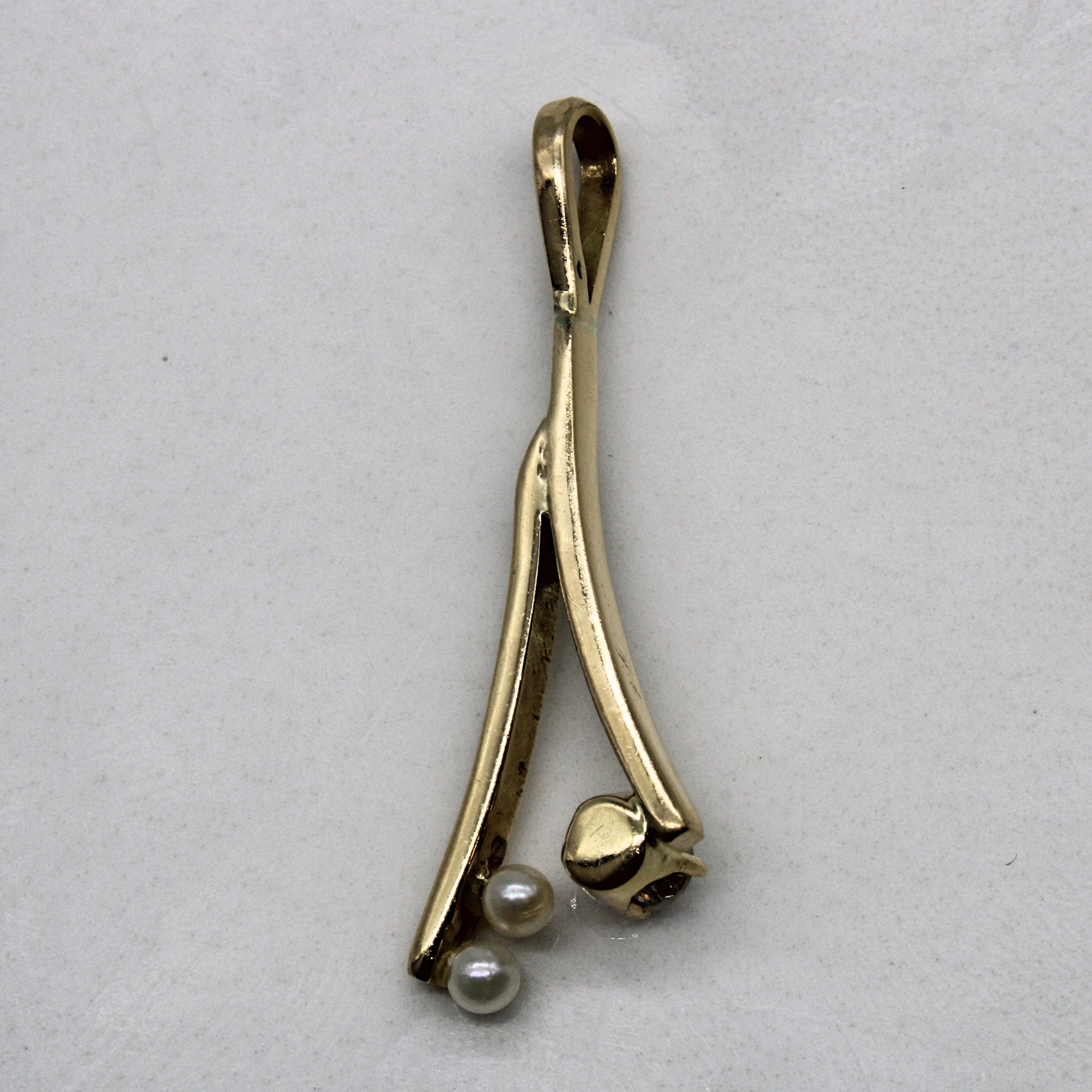 Diamond & Pearl Drop Pendant | 0.15ct |