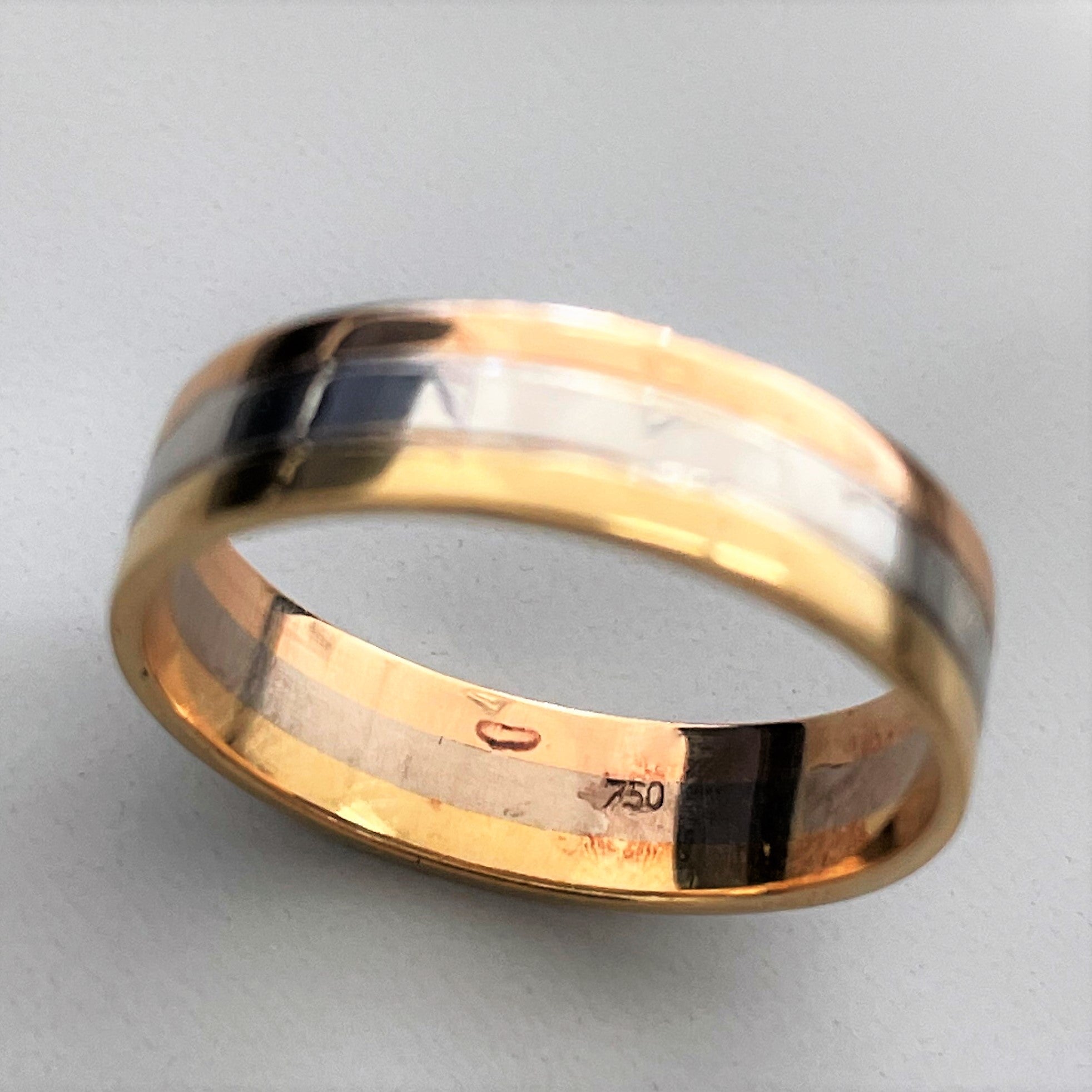 Tri Tone Gold Band | SZ 7.25 |