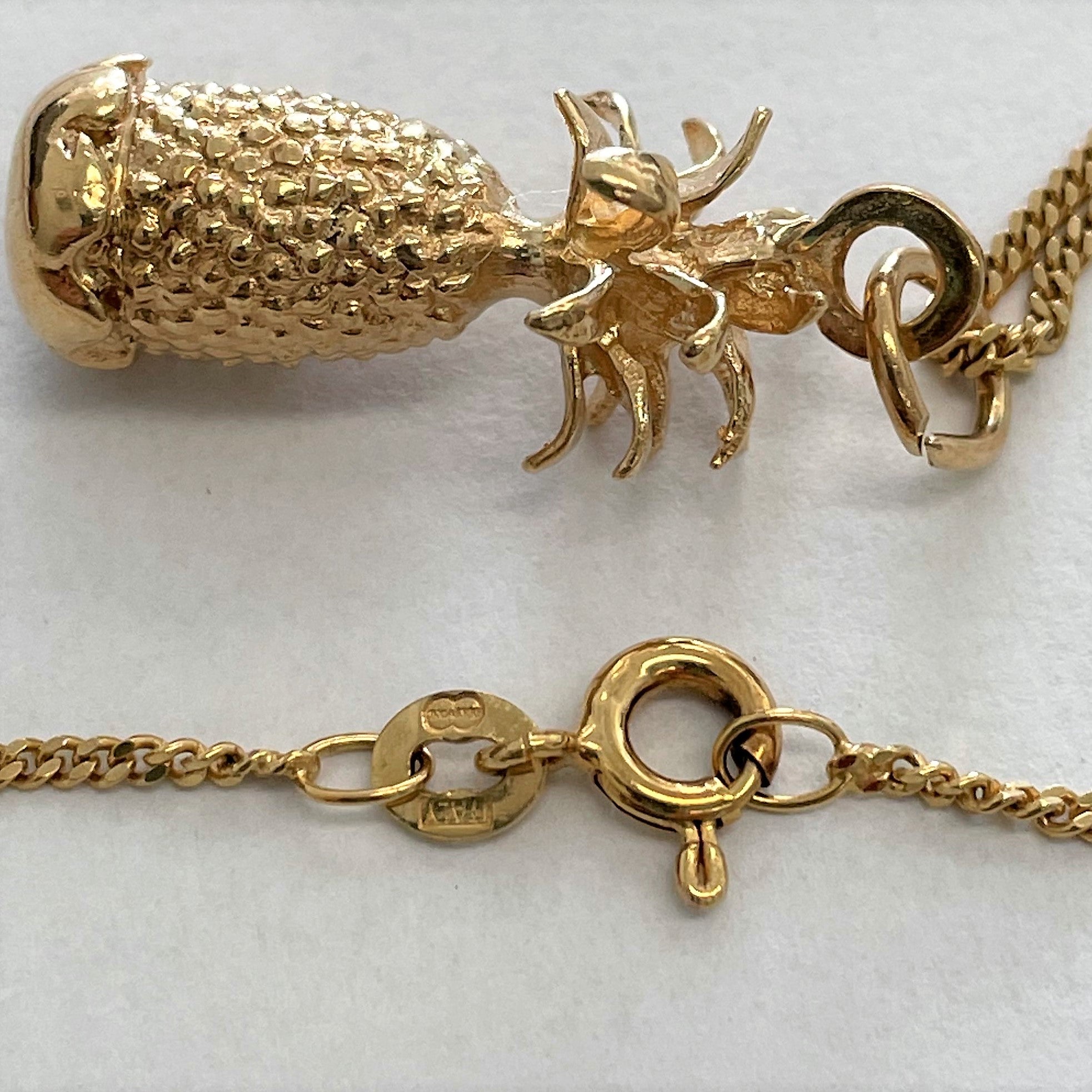 Yellow Gold Pineapple Necklace | 19" |