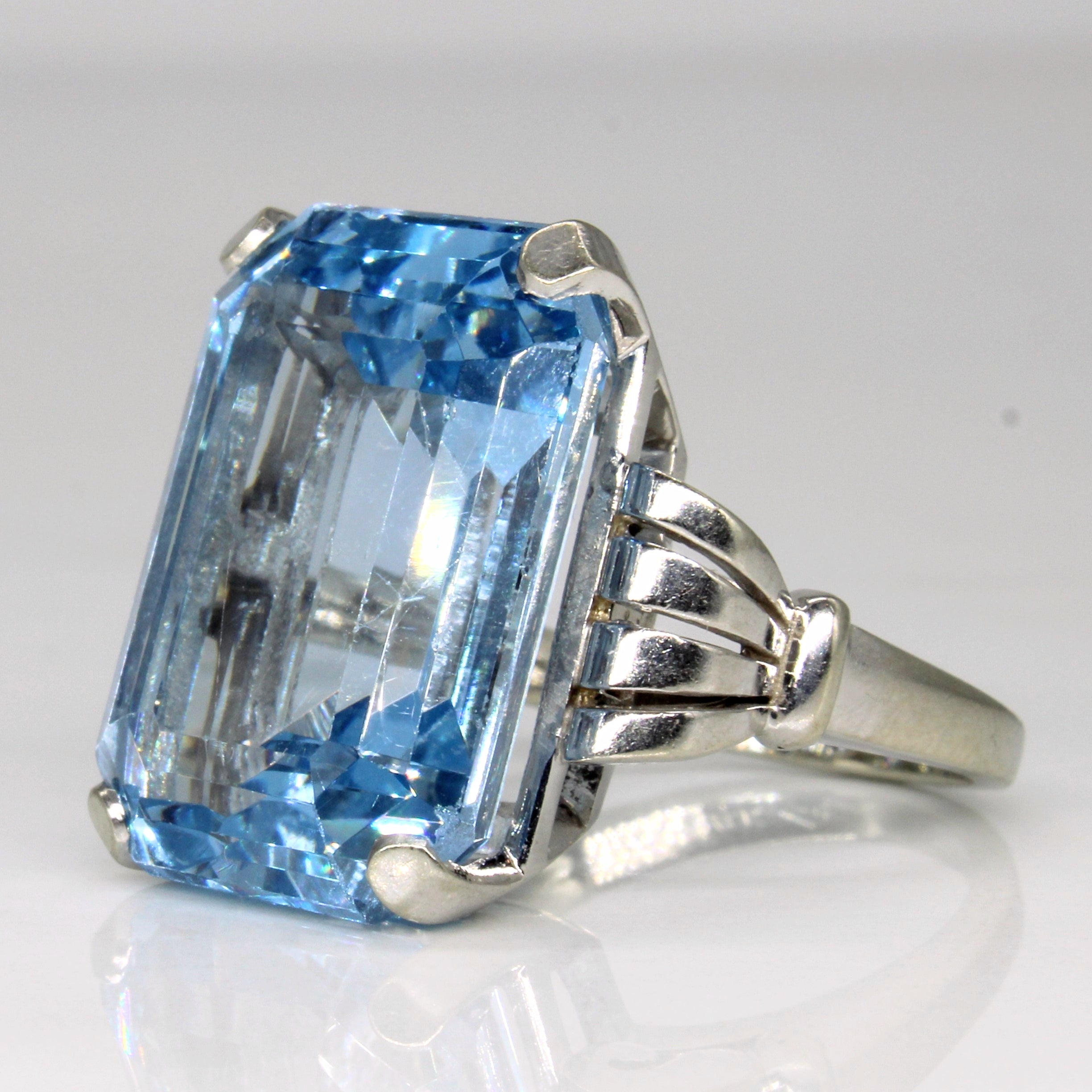 Synthetic Spinel Cocktail Ring | 24.50ct | SZ 6 |