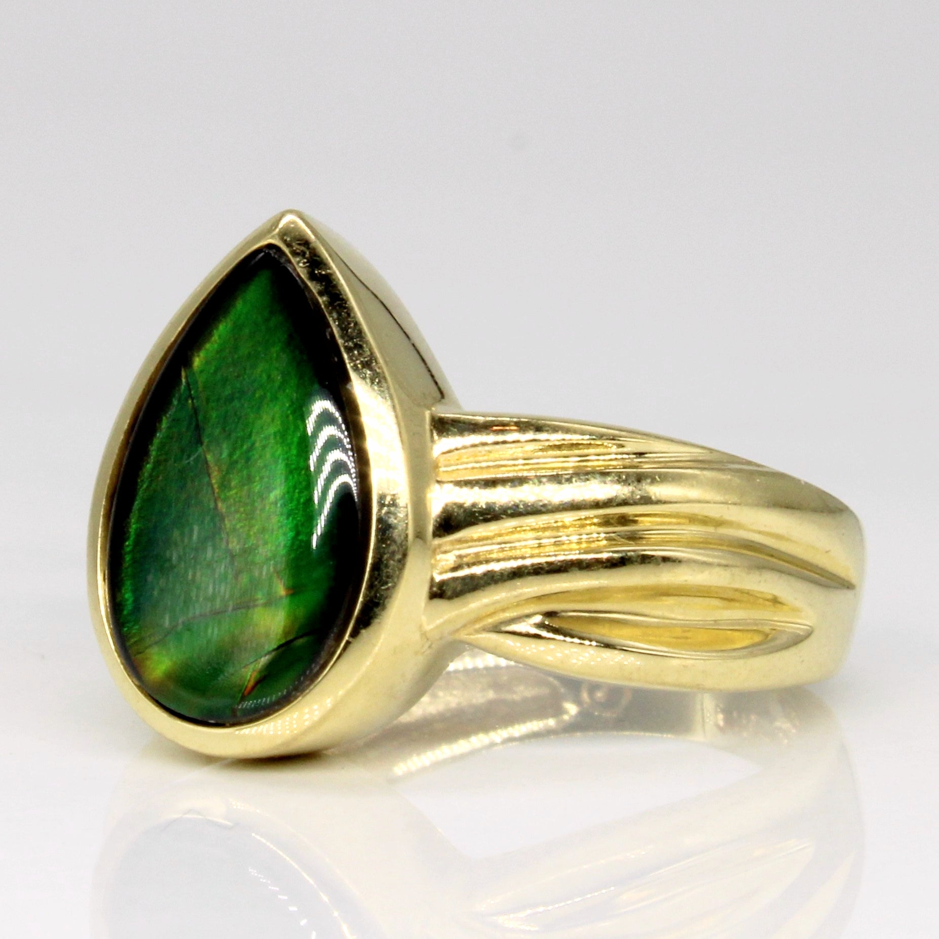 Pear Cab Ammolite Cocktail Ring | 1.50ct | SZ 4.75 |