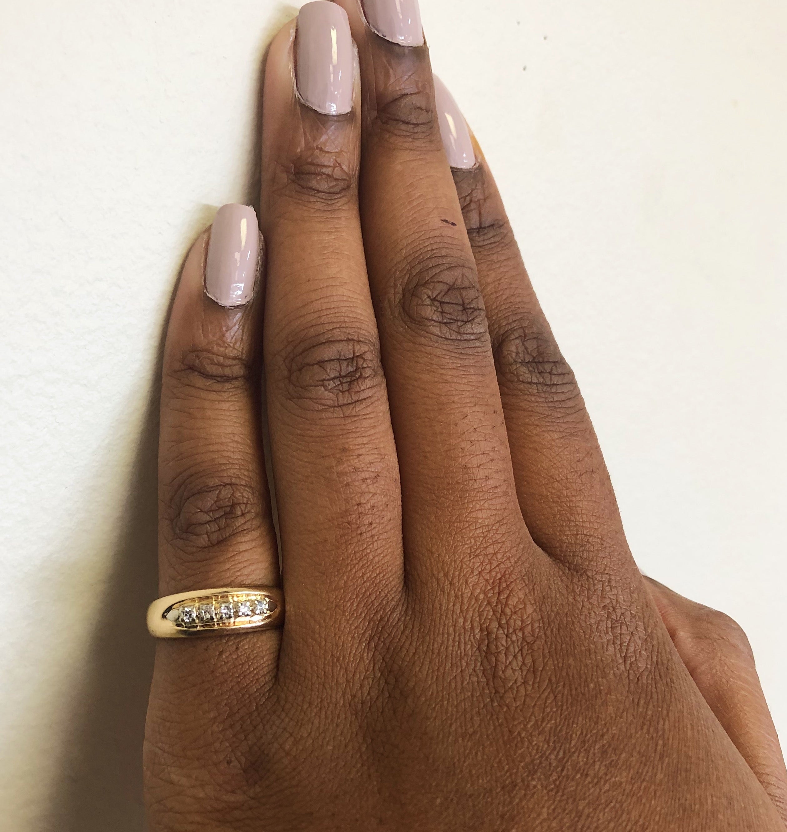 Five Stone Diamond Ring | 0.10ctw | SZ 7.5 |