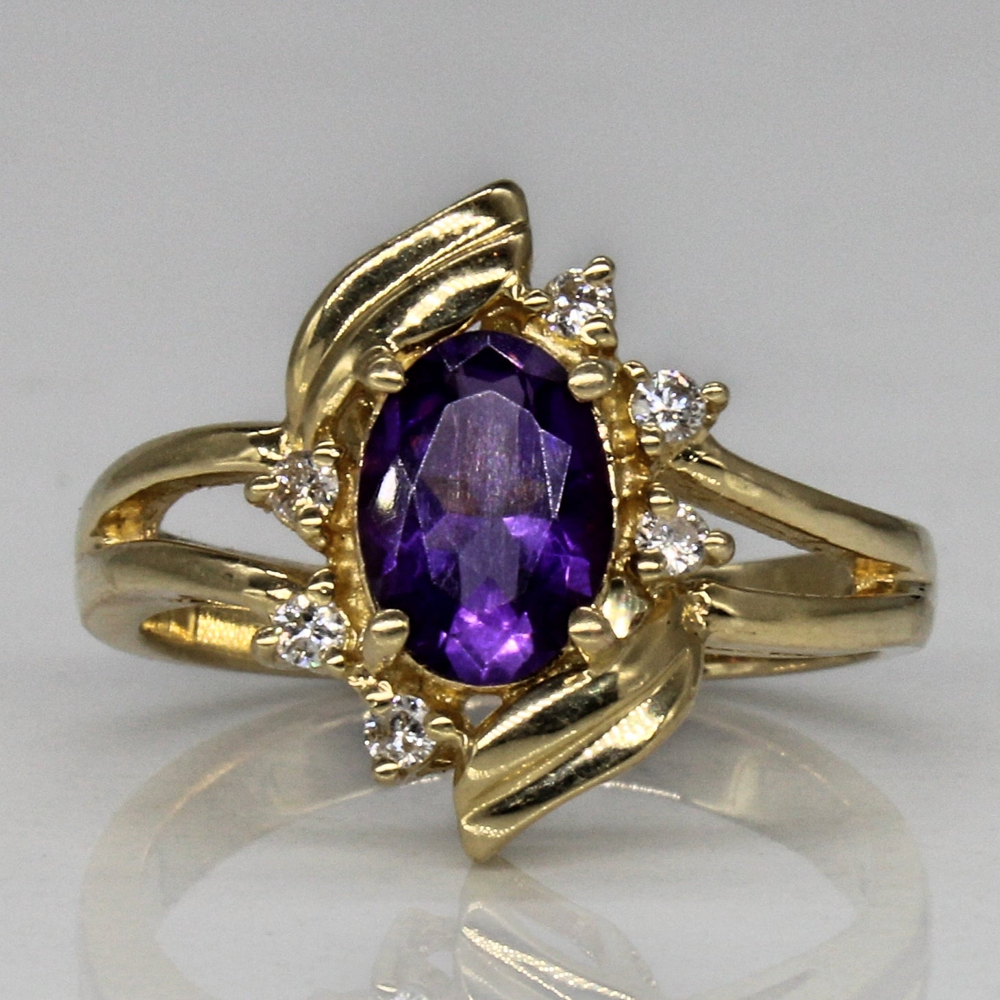 Amethyst & Diamond Cocktail Ring | 0.60ct, 0.06ctw | SZ 4.25 |