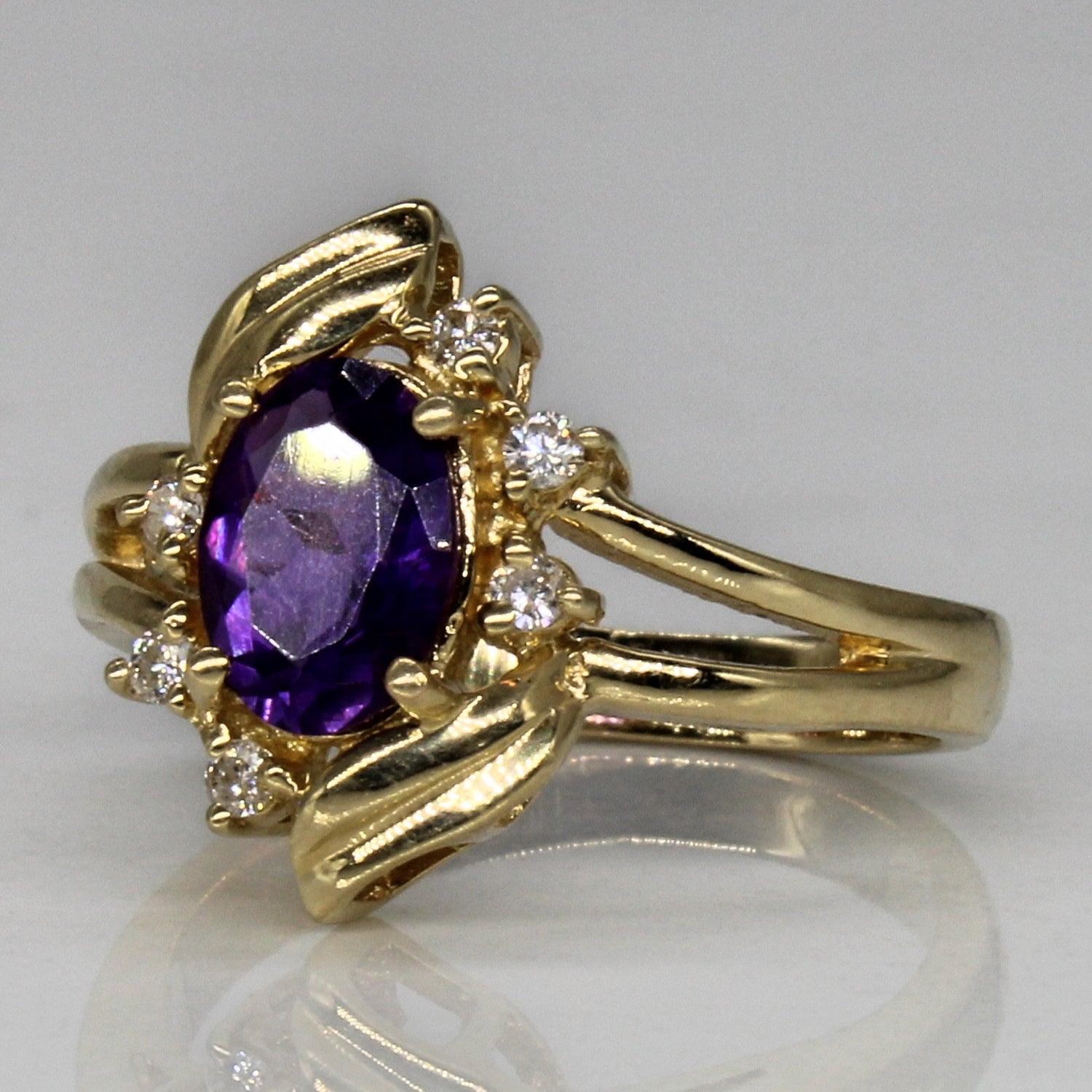 Amethyst & Diamond Cocktail Ring | 0.60ct, 0.06ctw | SZ 4.25 |
