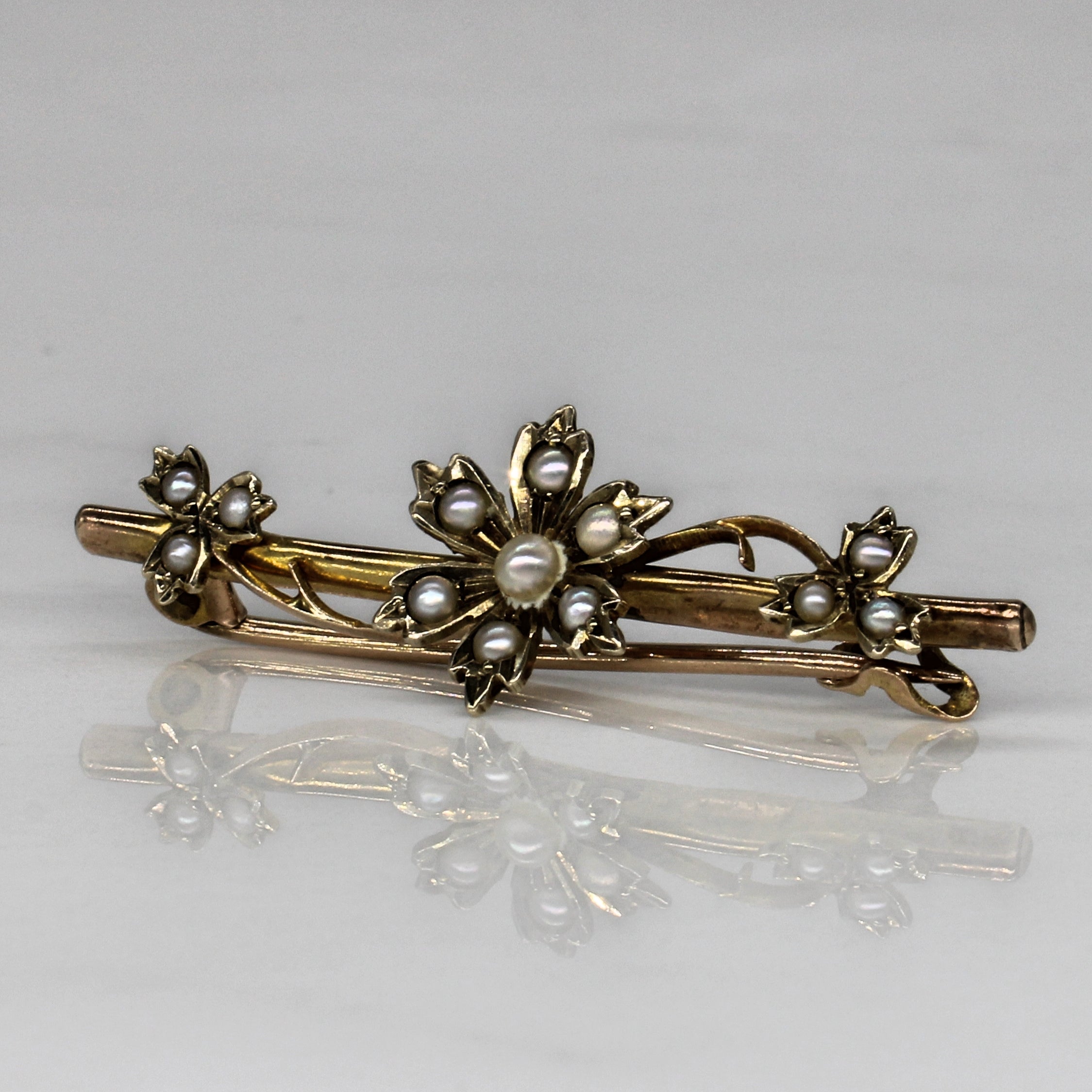 Floral Pearl Brooch |
