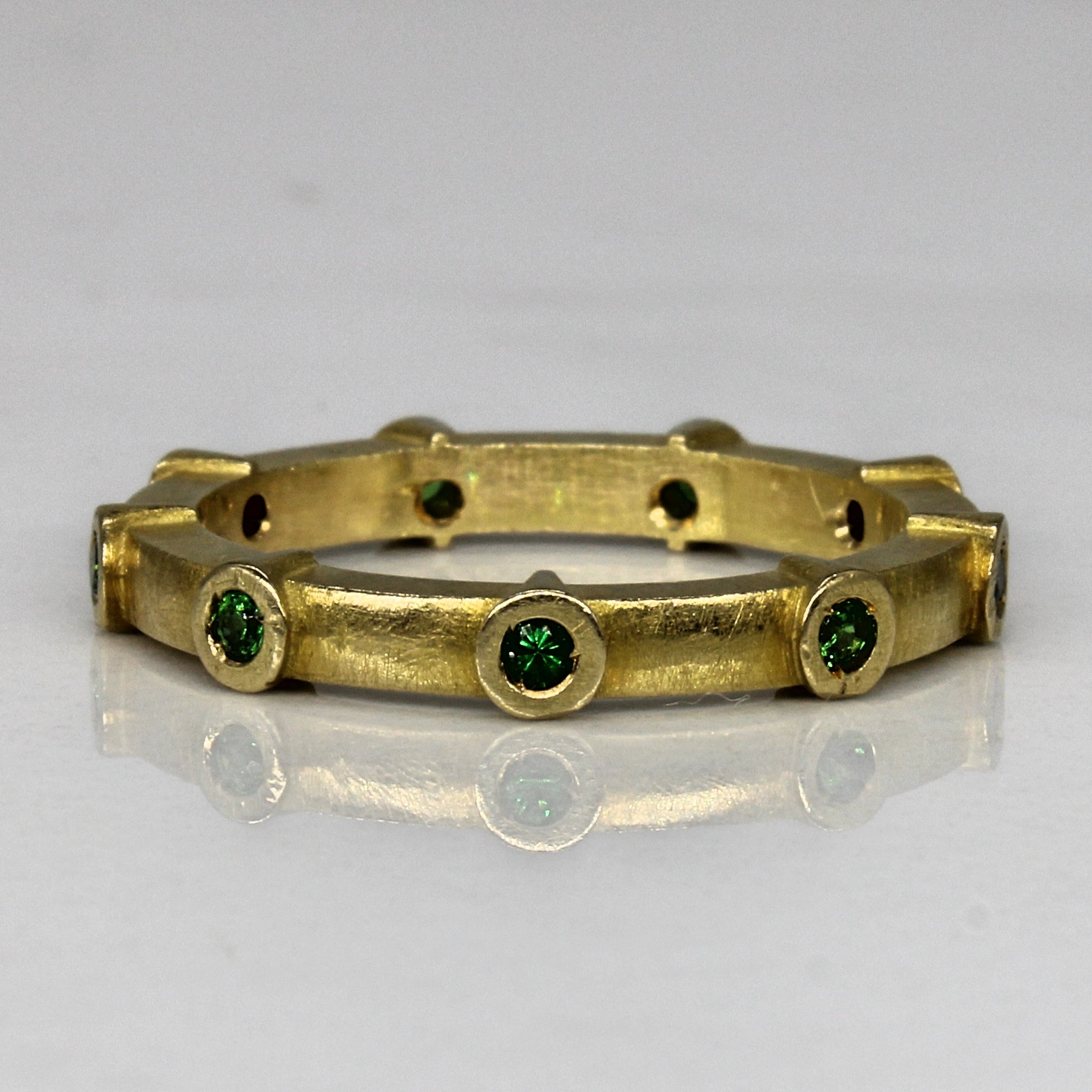 Vintage Tsavorite Garnet Eternity Style Ring | 0.18ctw | SZ 6.25 |