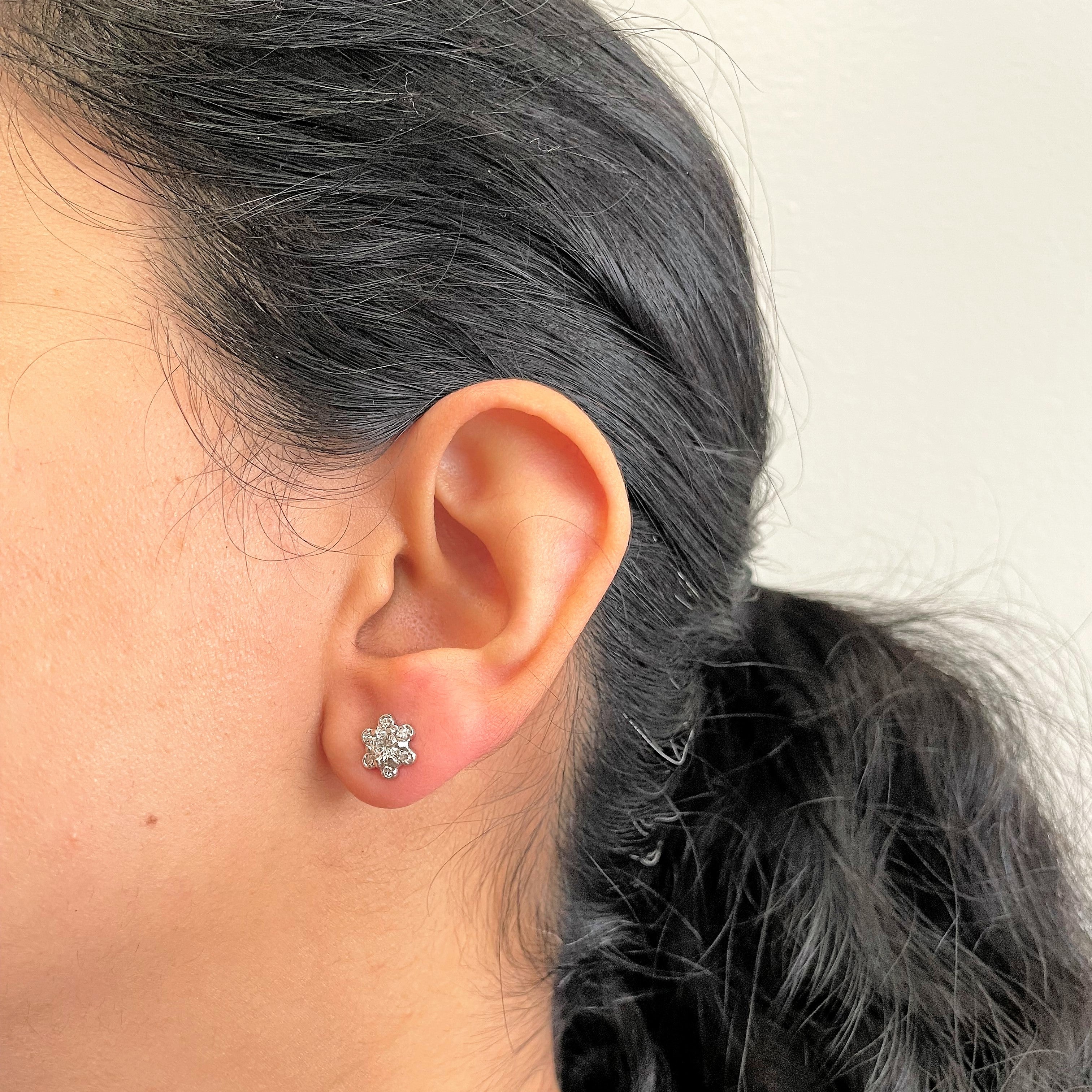 Cluster Diamond Stud Earrings | 0.62ctw SI1/2 G/H|