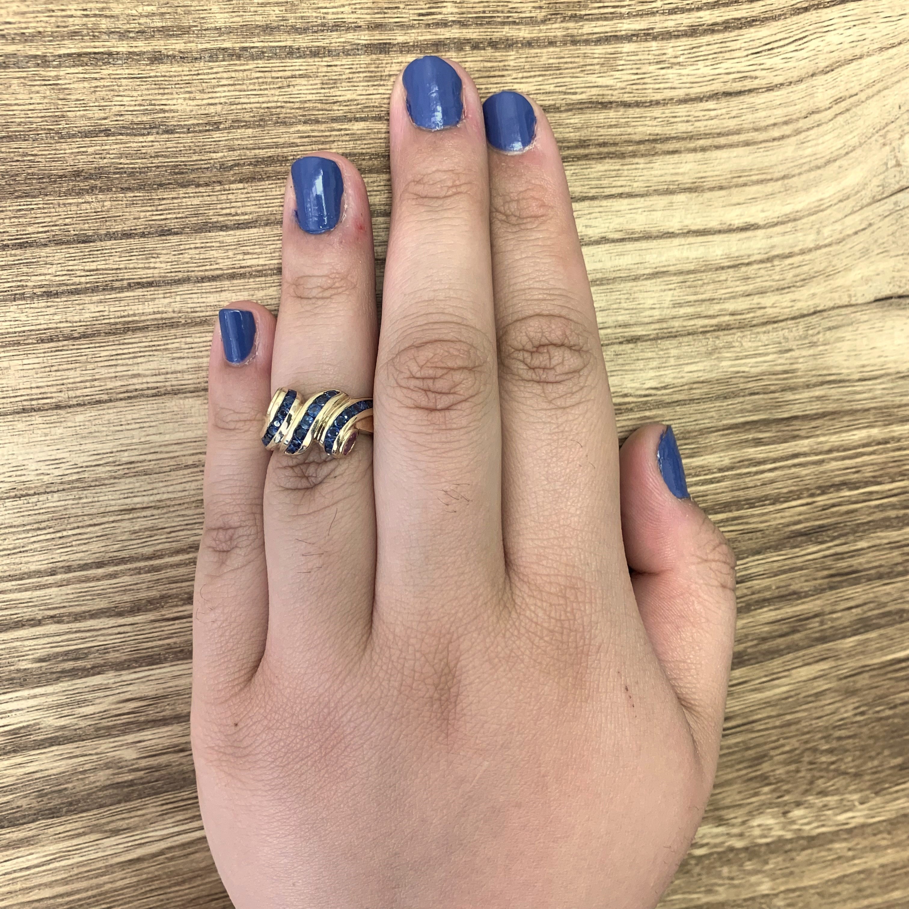 Sapphire Scroll Ring | 1.30ctw | SZ 6.5 |