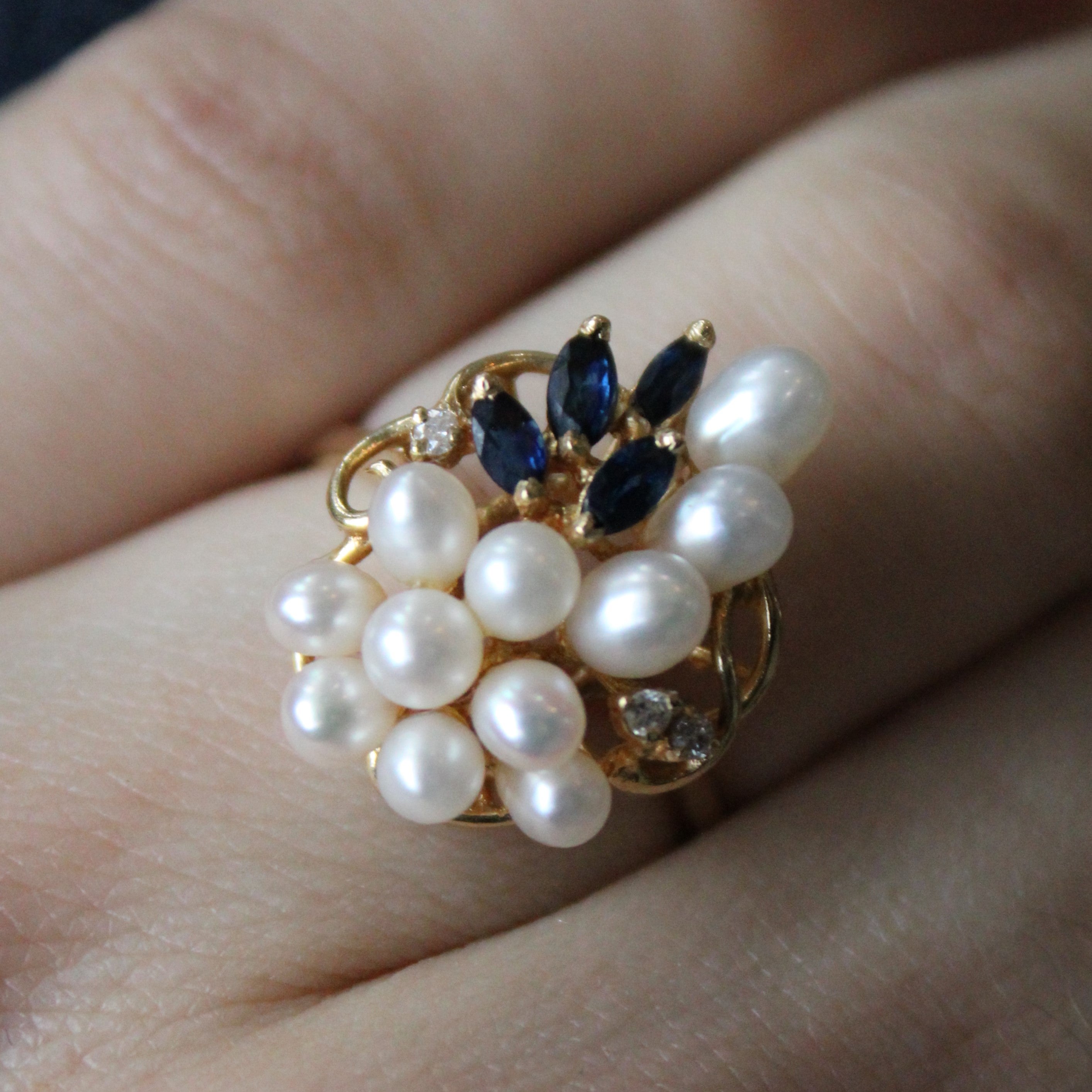 Pearl & Sapphire Cocktail Ring | 0.20ctw | SZ 7 |