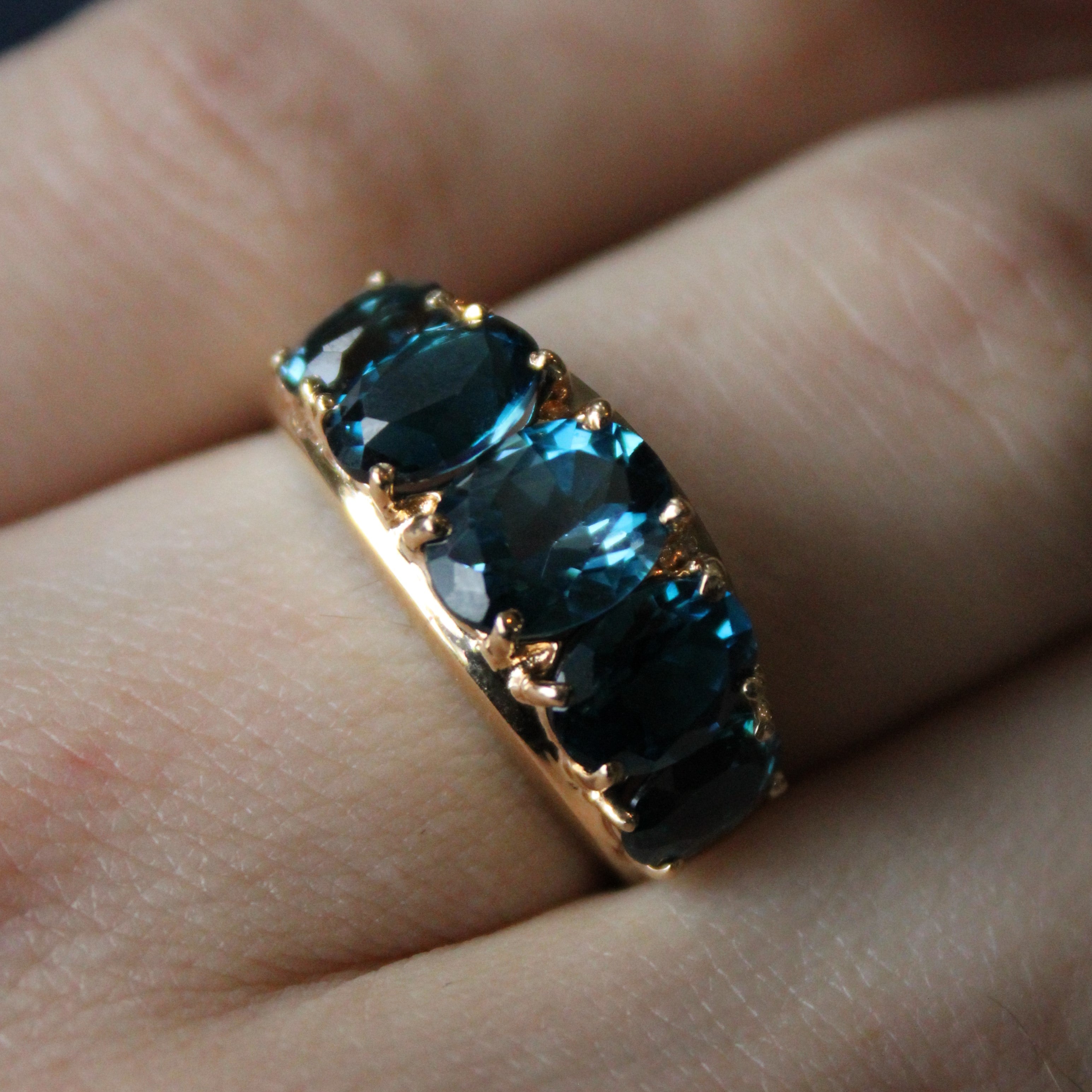 Bague cocktail en topaze bleue | 4,00 ct | Taille 8 |