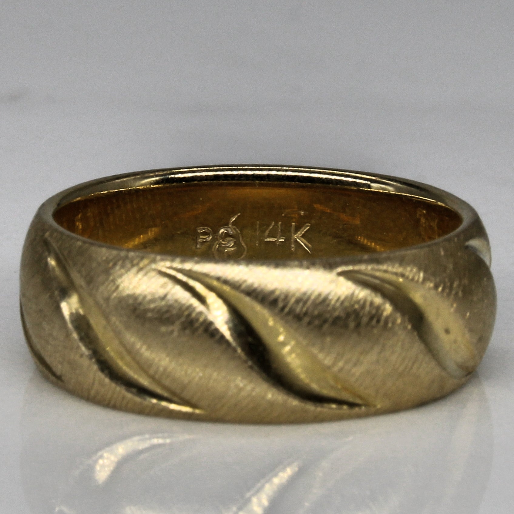 14k Yellow Gold Brushed Finish Ring | SZ 6 |