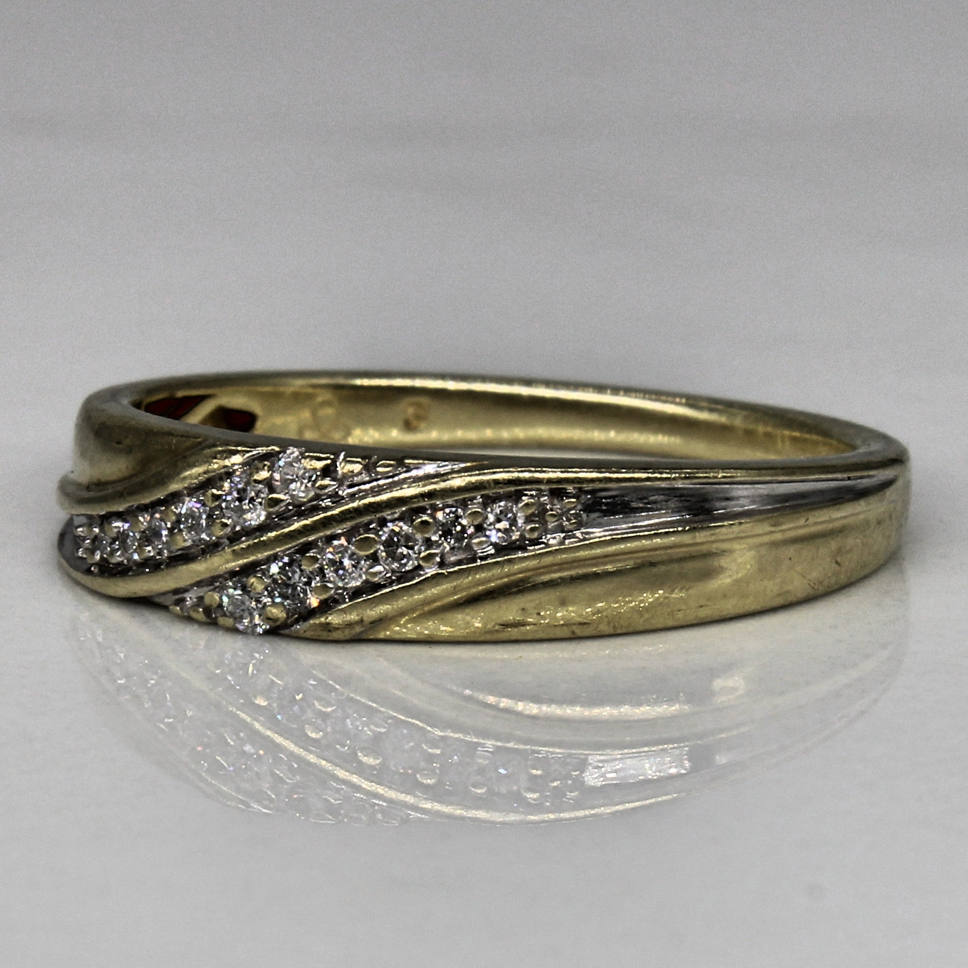 Diamond Cross Over Ring | 0.12ctw | SZ 7 |