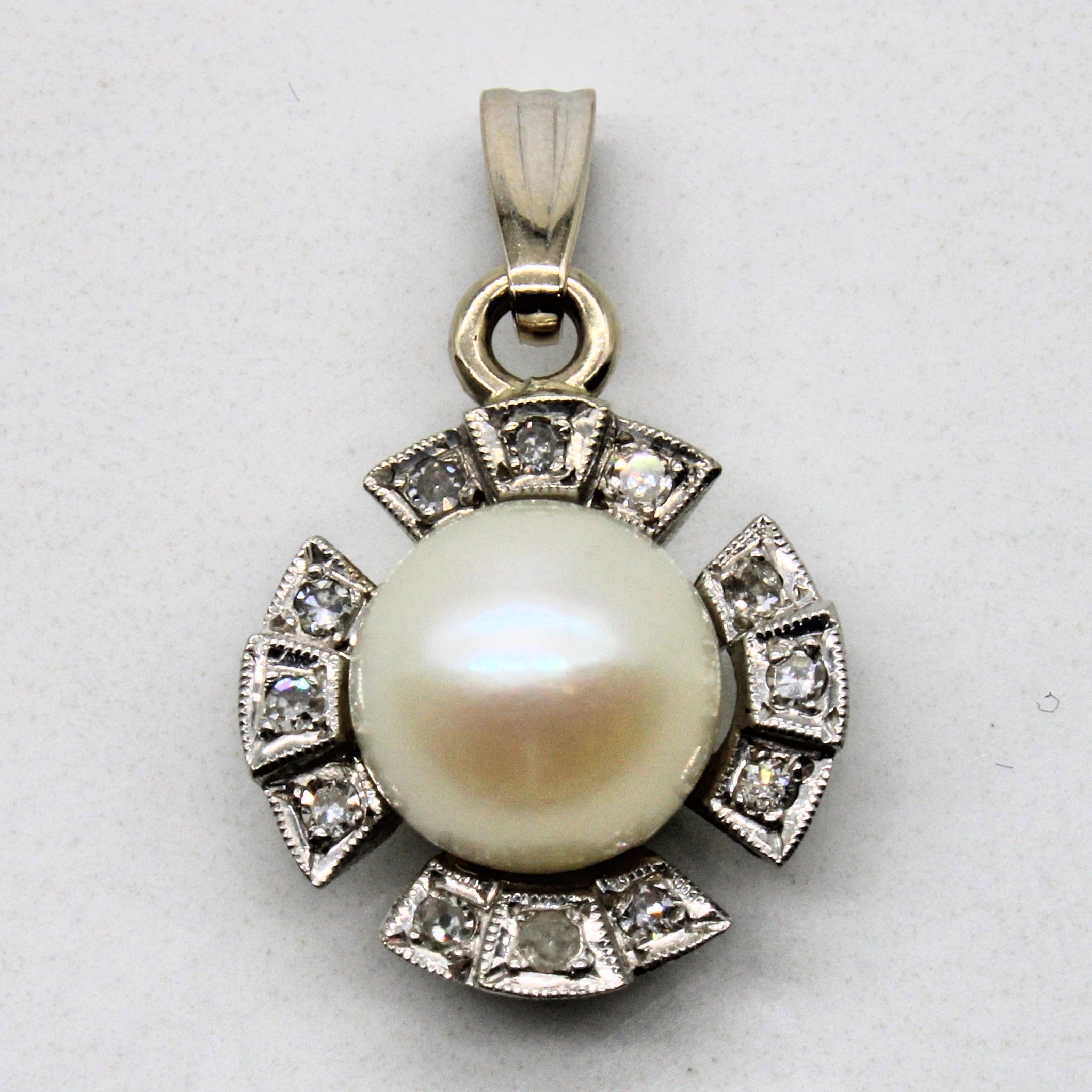 Pearl & Diamond Pendant | 0.09ctw |