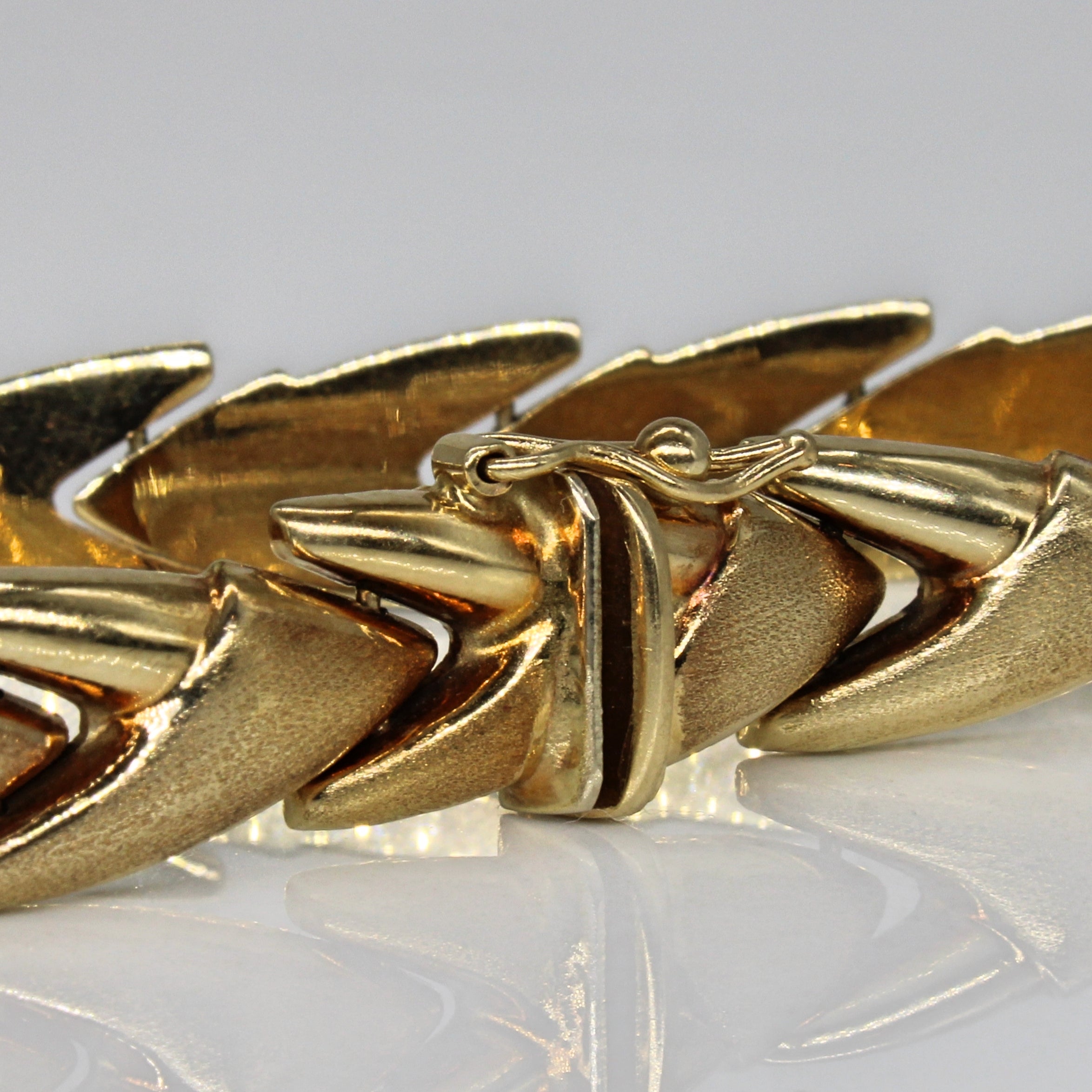 14k Yellow Gold Unique Link Bracelet | 7" |
