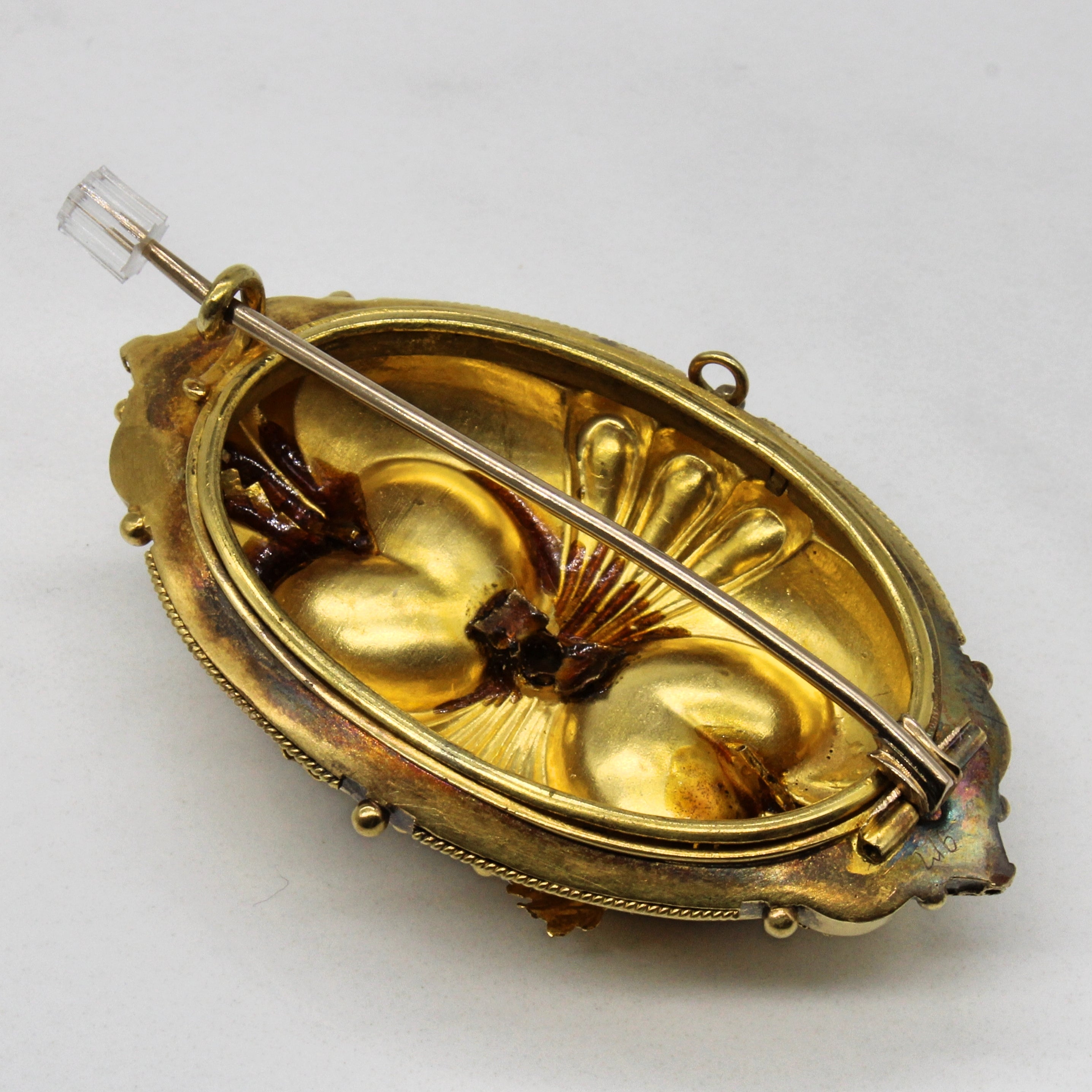 Victorian Era Garnet Brooch | 3.40ctw |