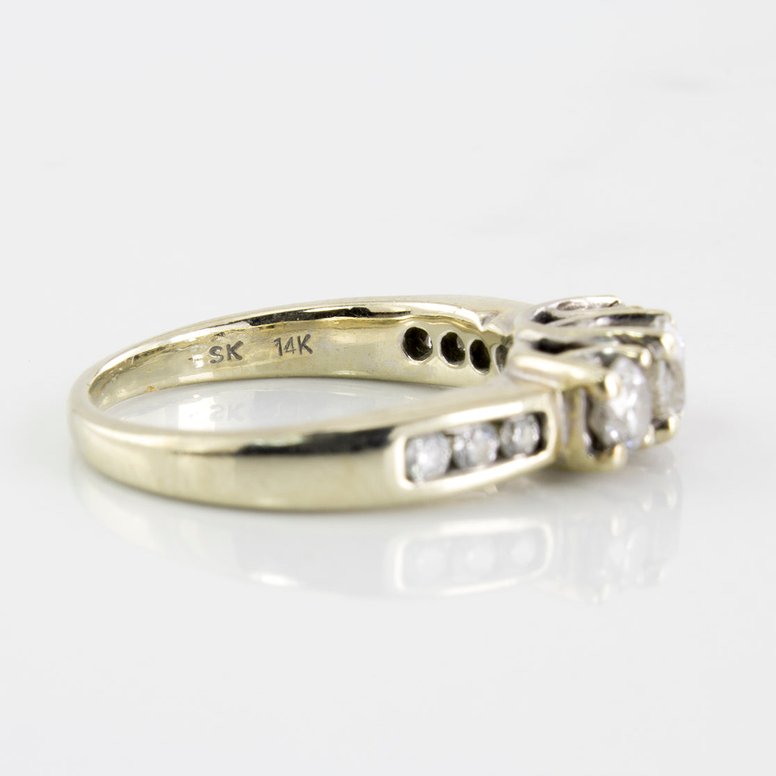 Three Stone Diamond Ring | 0.84 ctw | SZ 5.5 |