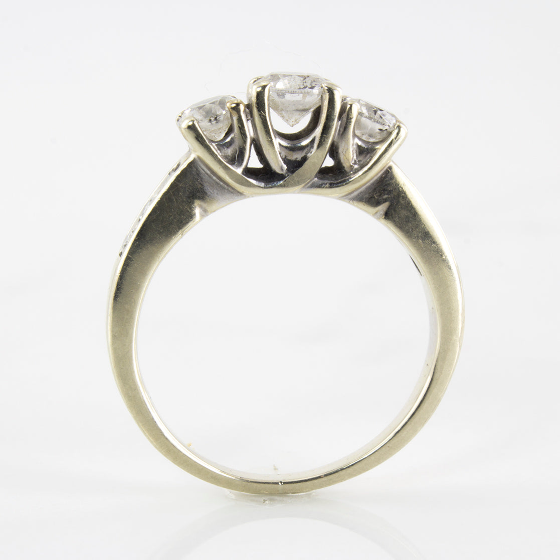 Three Stone Diamond Ring | 0.84 ctw | SZ 5.5 |