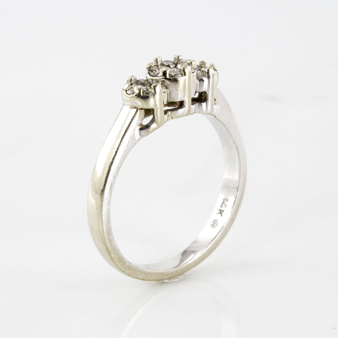 Three Cluster Diamond Ring | 0.22 ctw | SZ 5 |