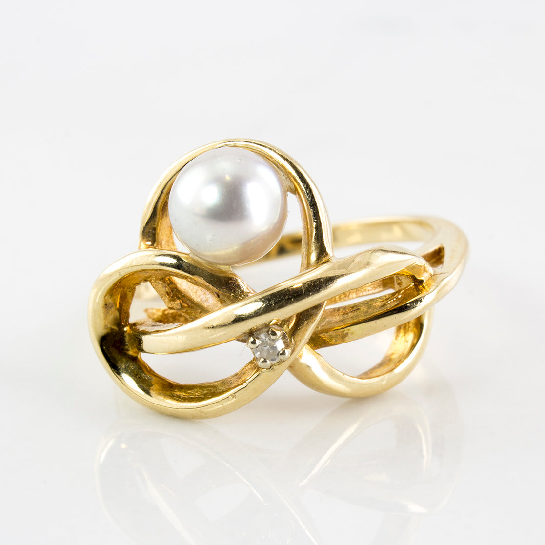Free Form Pearl & Diamond Ring | 0.01 ctw | SZ 6.5|