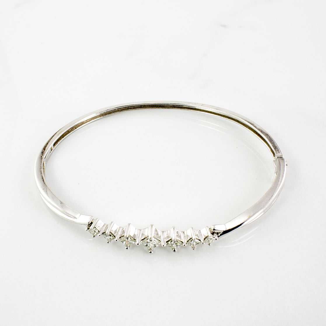 Princess Cut Diamond Hinged Bangle | 1.00 ctw | SZ 7" |