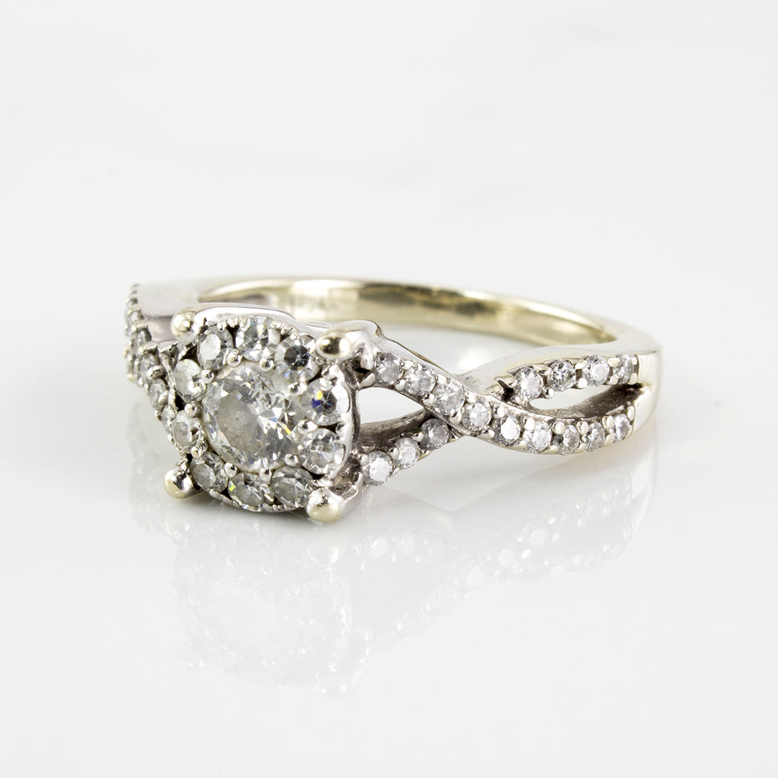 Braided Band Diamond Halo Ring | 0.77 ctw | SZ 5.75 |