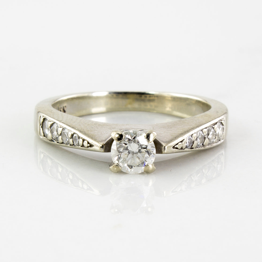 Tapered Flush Set Engagement Ring | 0.49 ctw | SZ 5.75 |