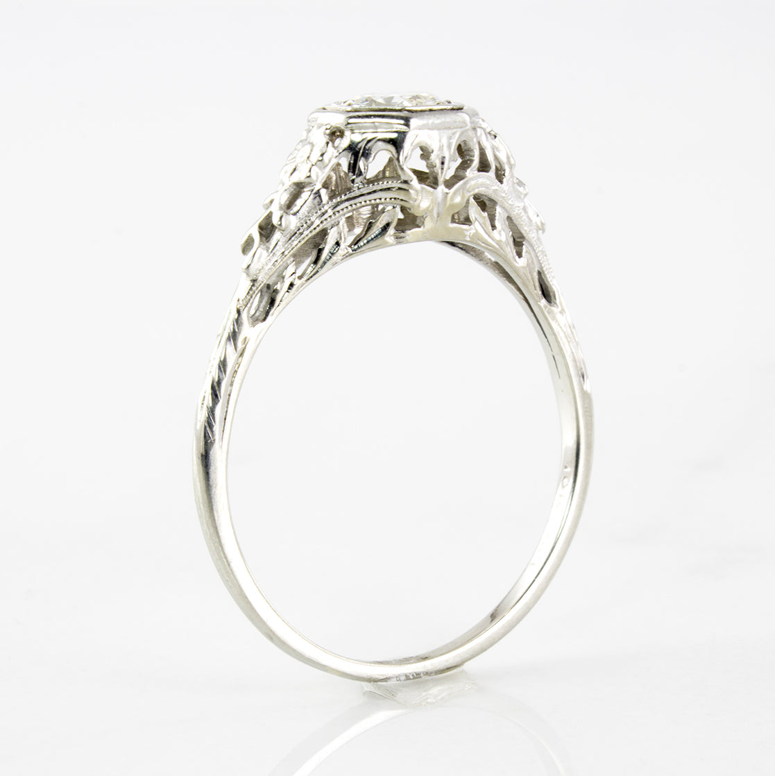 Bague Art Déco à motif floral et diamants | 0,33 ct | Taille 8,25 |