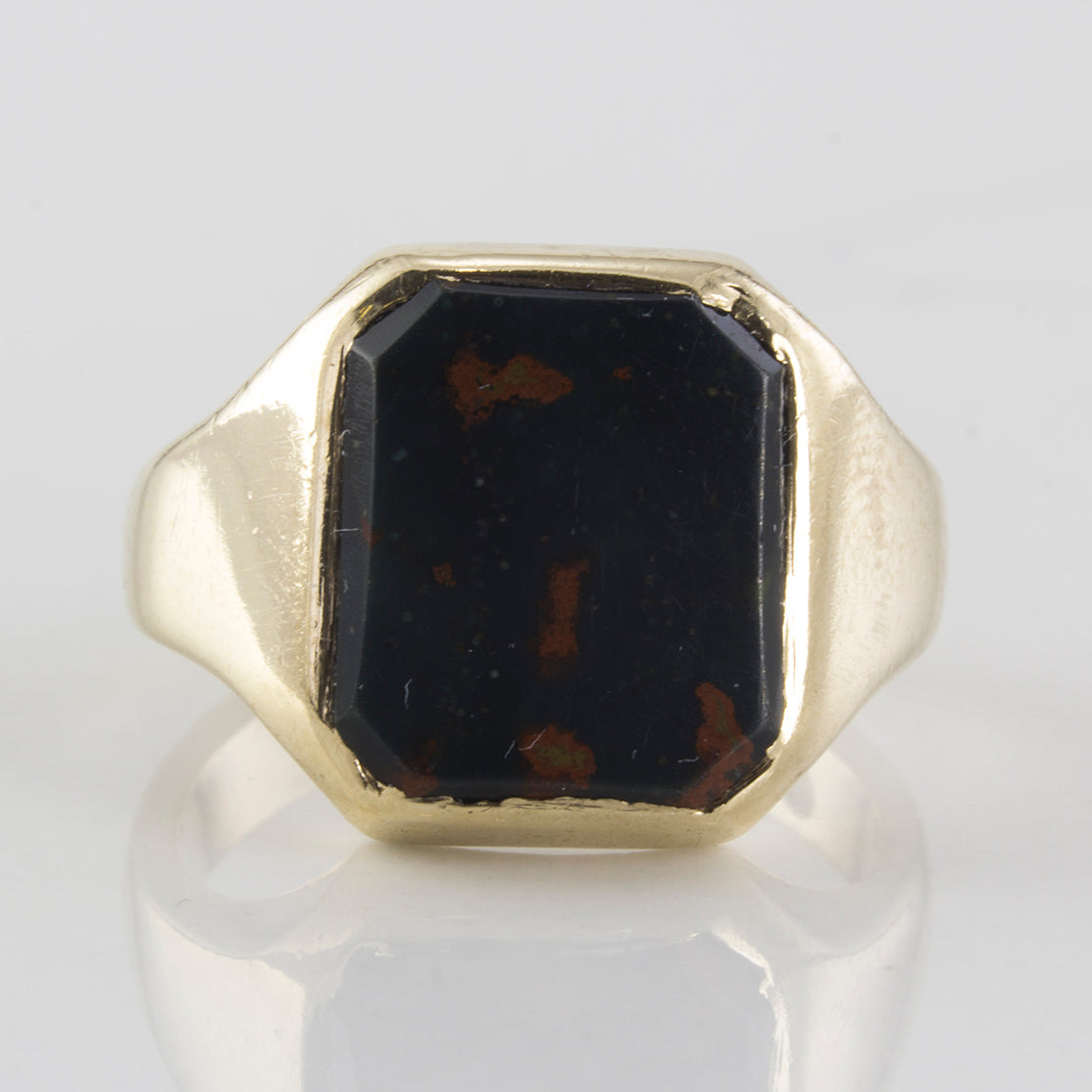 Bague chevalière en héliotrope des années 1960 | 2,30 ct | Taille 6 |