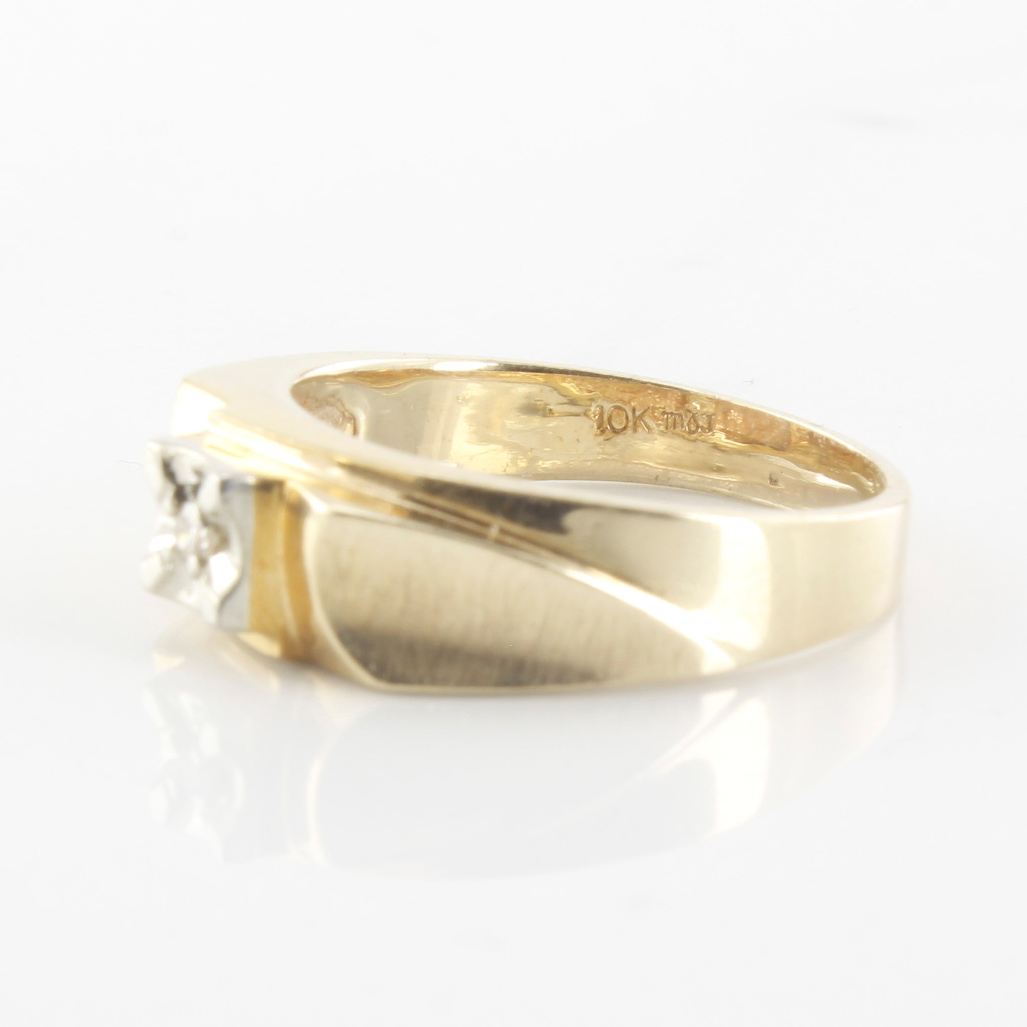 Illusion Set Diamond Ring | 0.03 ct | SZ 8.75 |