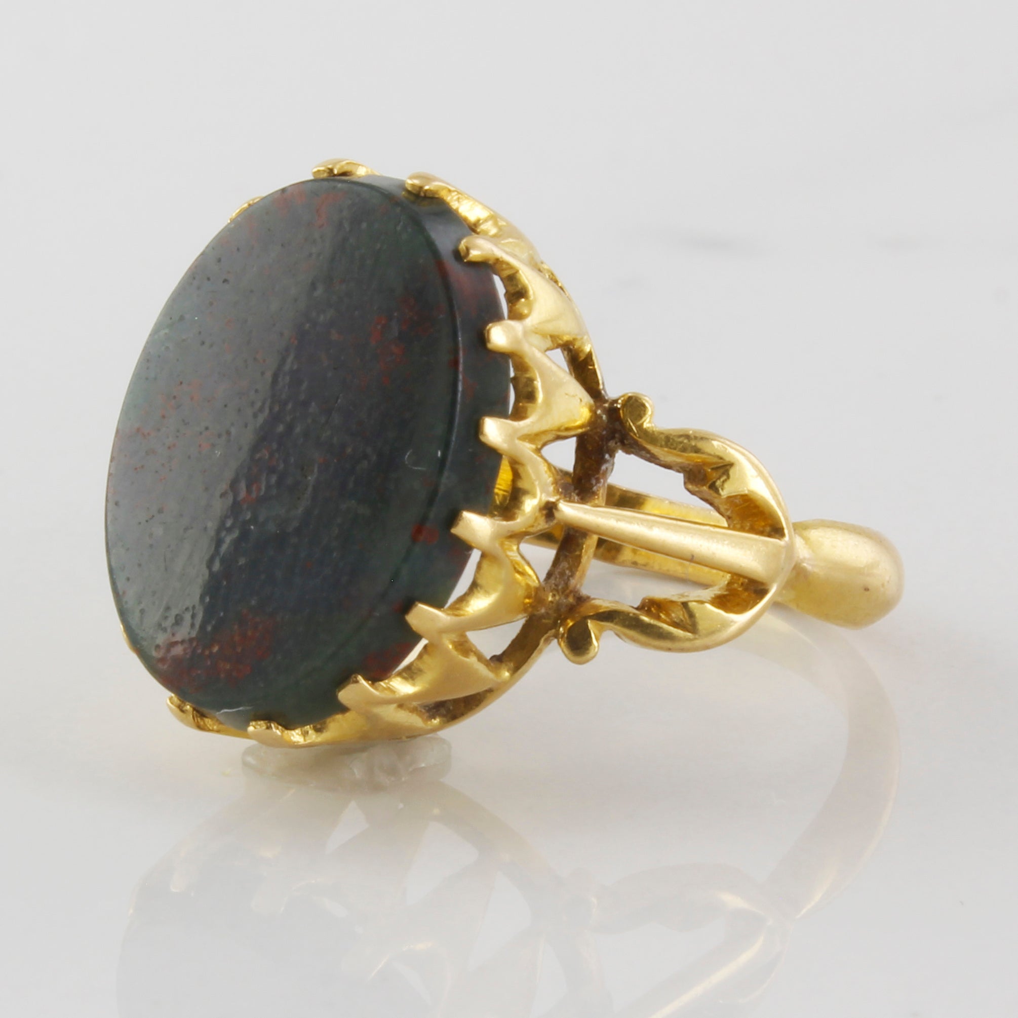 Antique Bloodstone Cocktail Ring | 4.00 ct | SZ 4.5 |