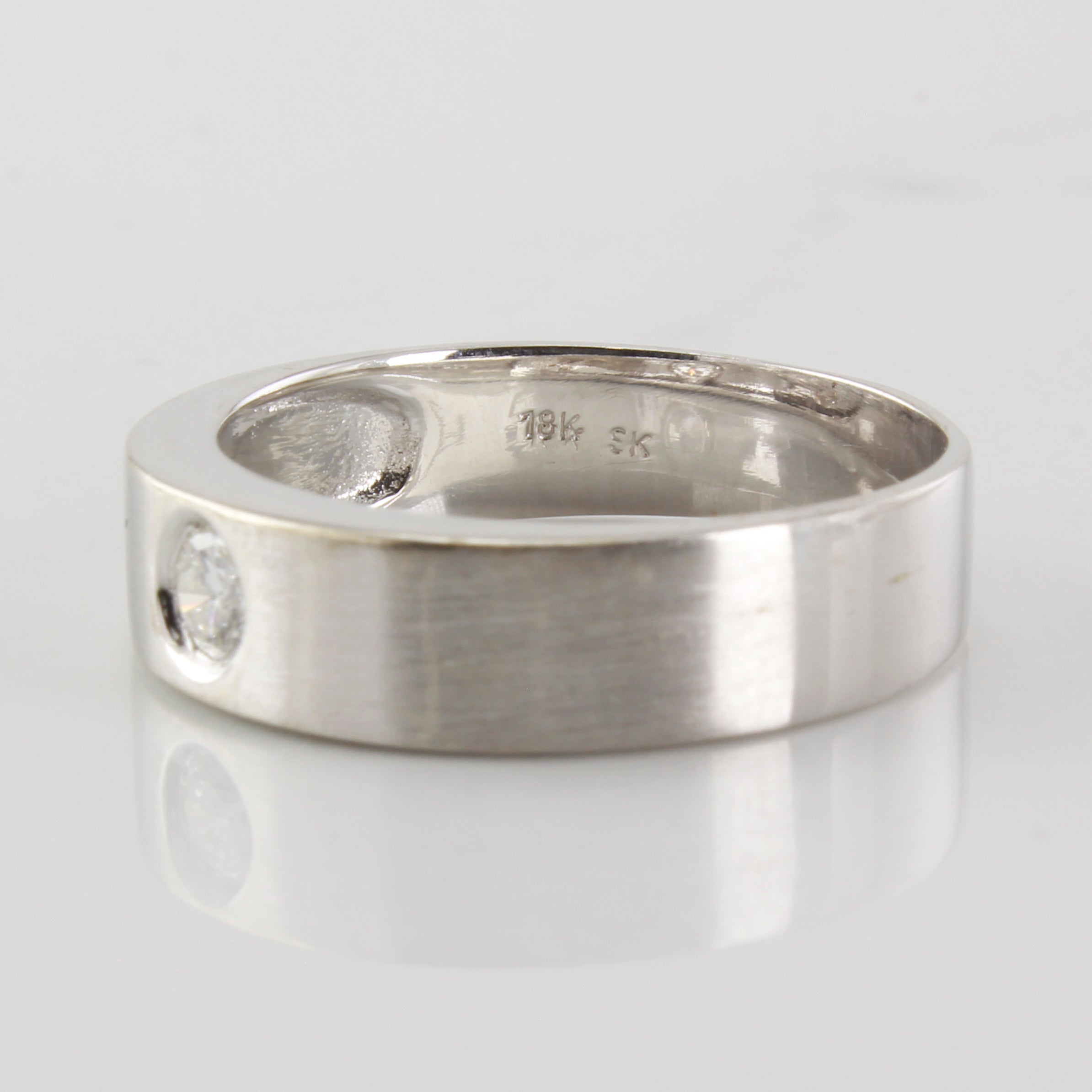 Flush Set Diamond Band | 0.20ct | SZ 9 |
