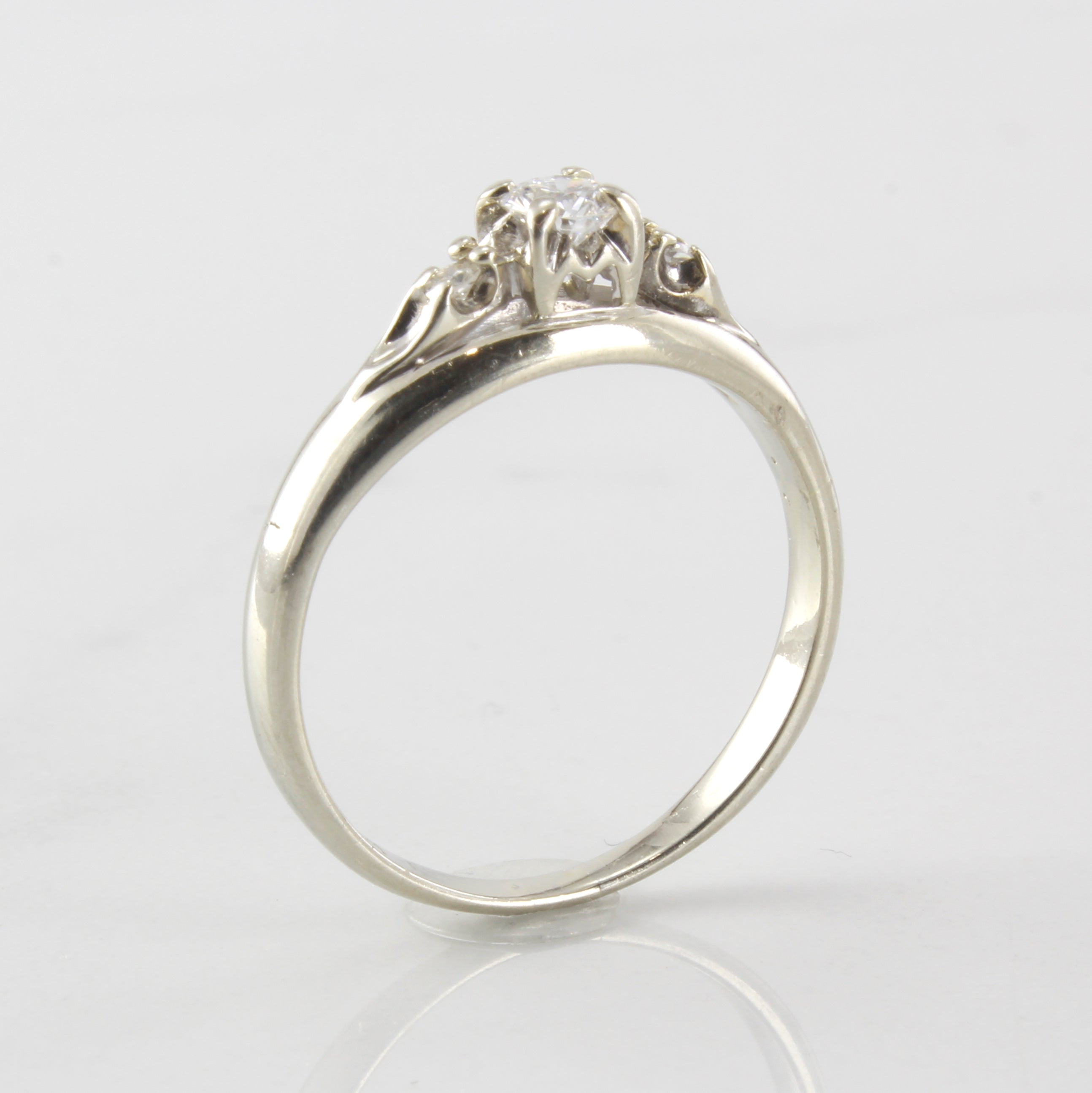 Three Stone Diamond Ring | 0.20ctw | SZ 6 |